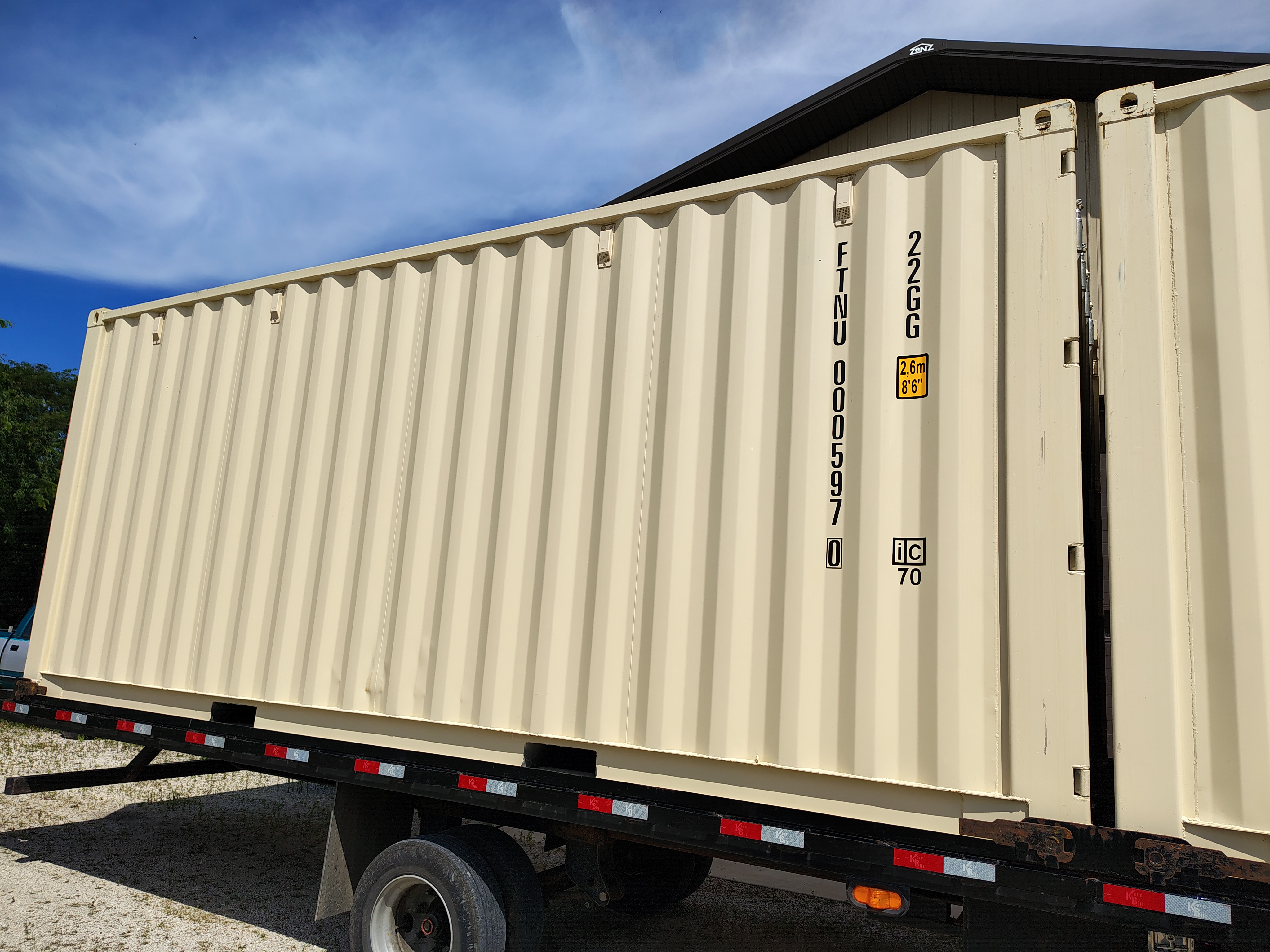 Used 20 Long x 8 Wide - ST Side Doors One Tripper