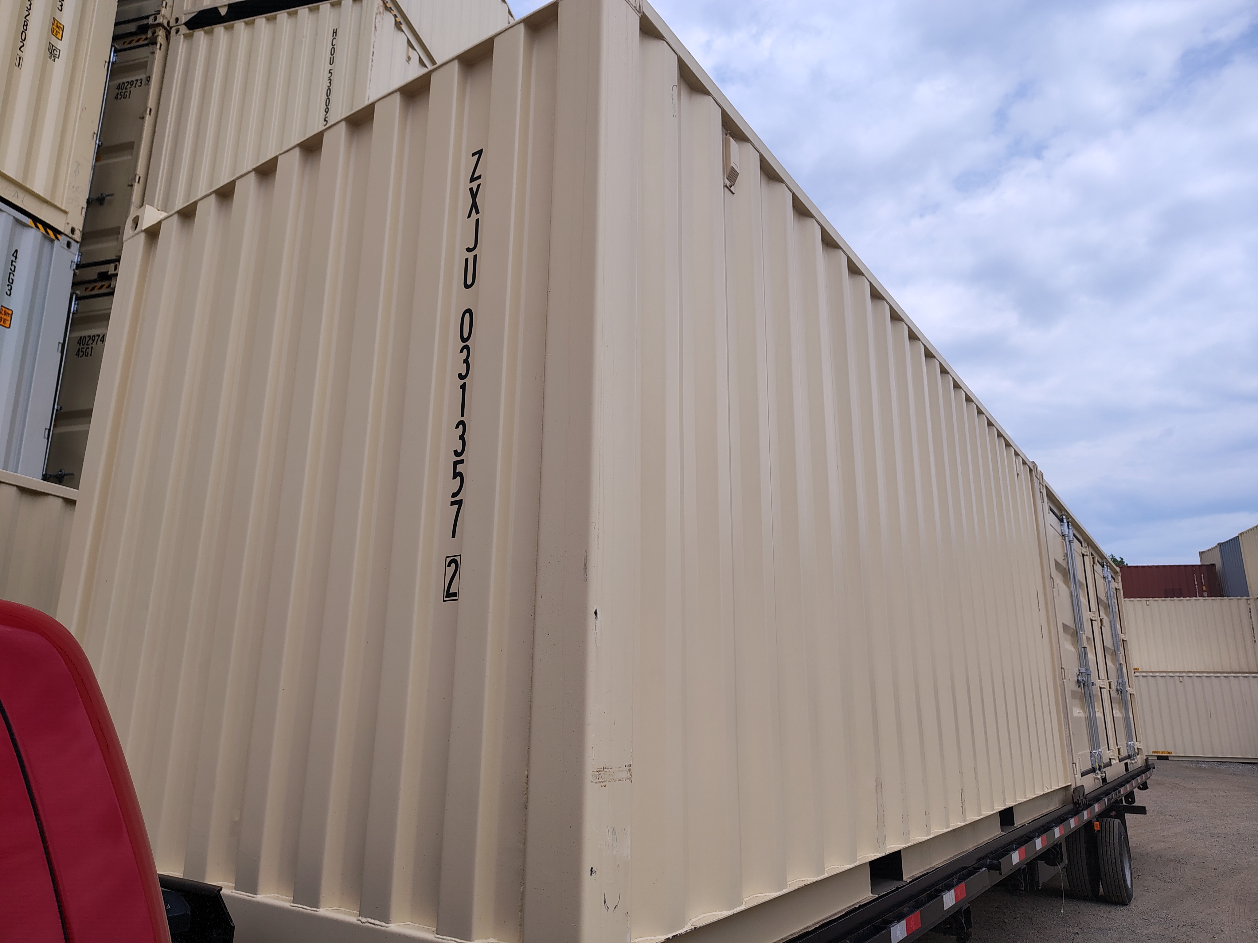 Used 20 Long x 8 Wide - ST Side Doors One Tripper