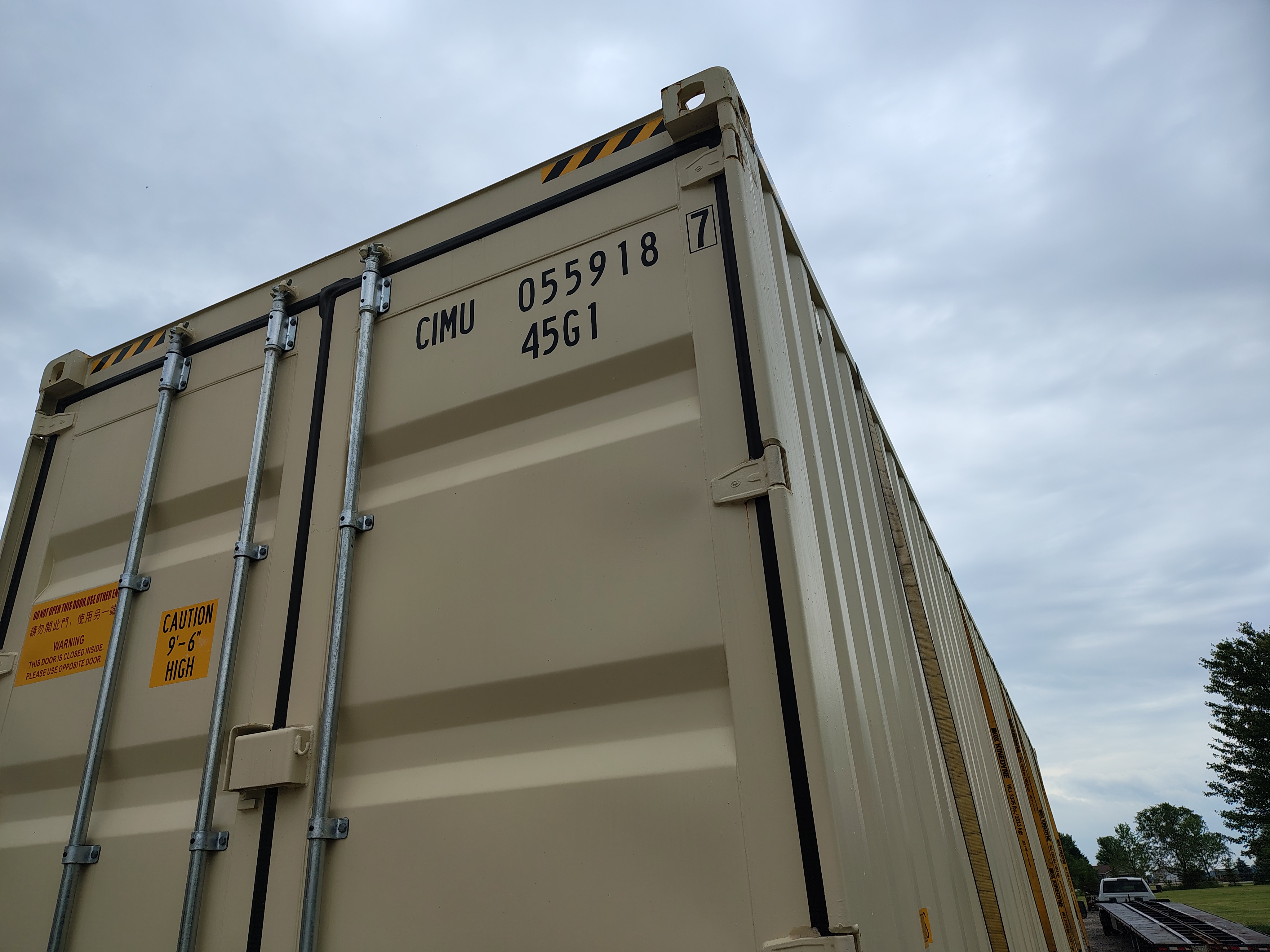 Used 40 Long x 8 Wide - HC Double door One Tripper