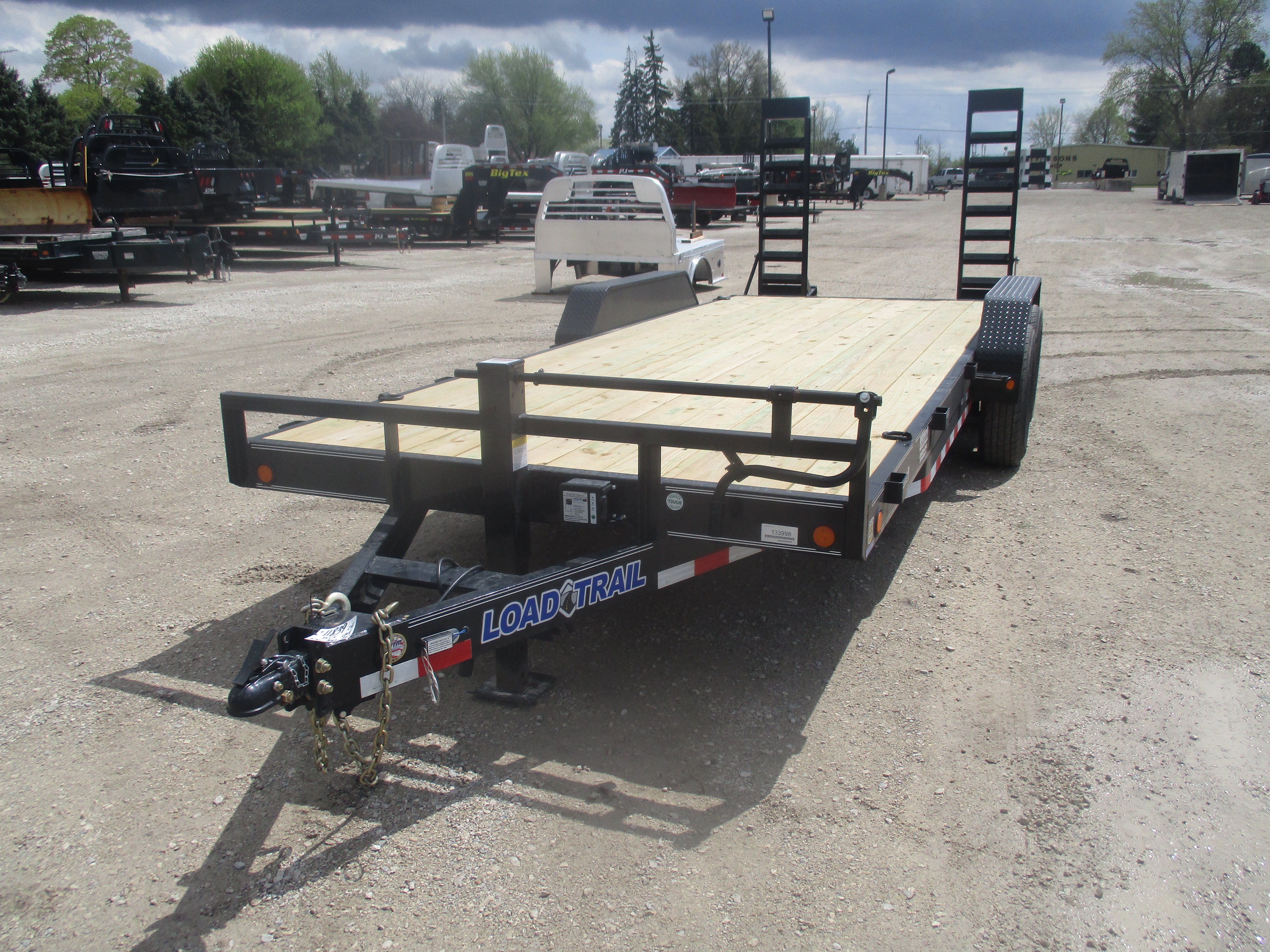 2017 Load Trail 83x20  Equipment CH8320072