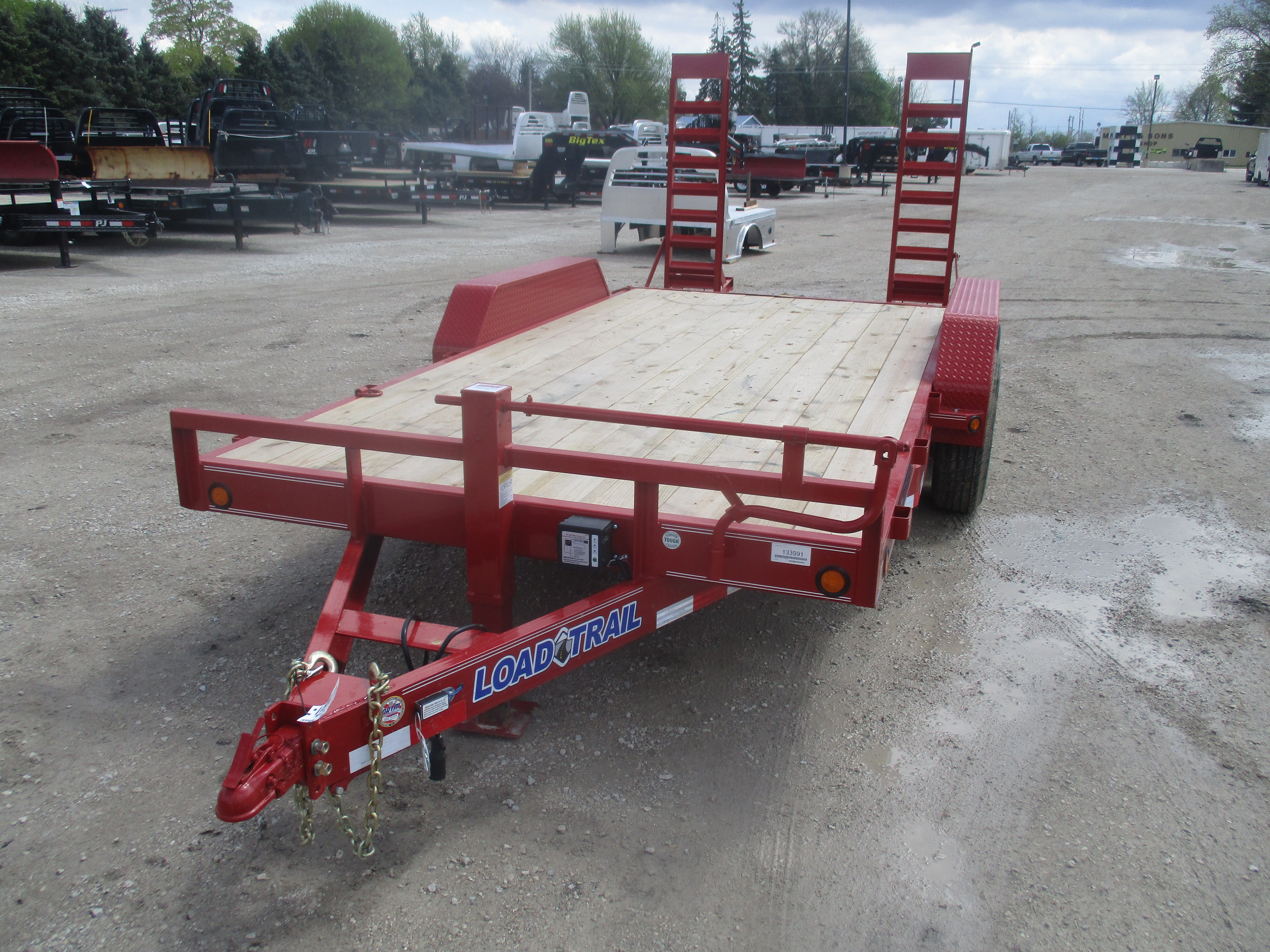 2017 Load Trail 83x16  Equipment CH8316072