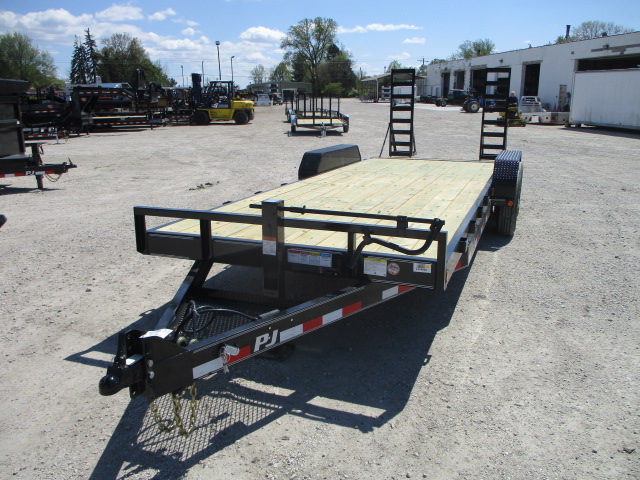 2018 PJ Trailer 80x22 CC Equipment CCT22B2BSFK