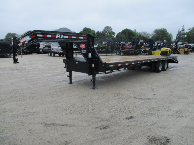 2018 PJ 102x32 FD Gooseneck FDR32A2BSWK0