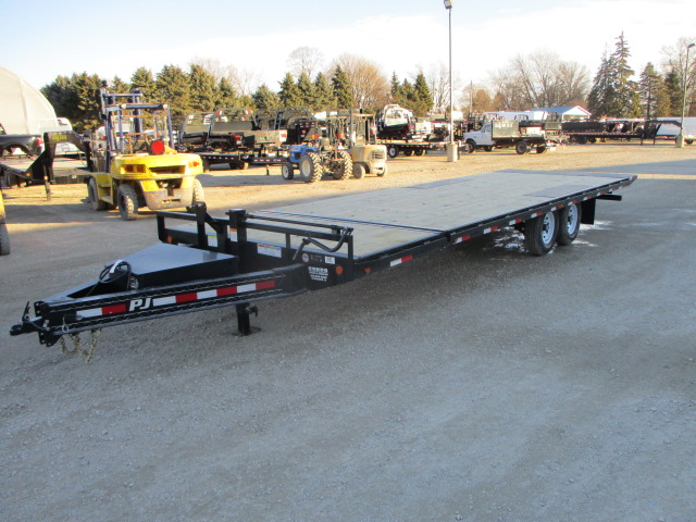 2018 PJ 102x26 T8 Equipment Deckover Tilt T8J2672BSTK8MR