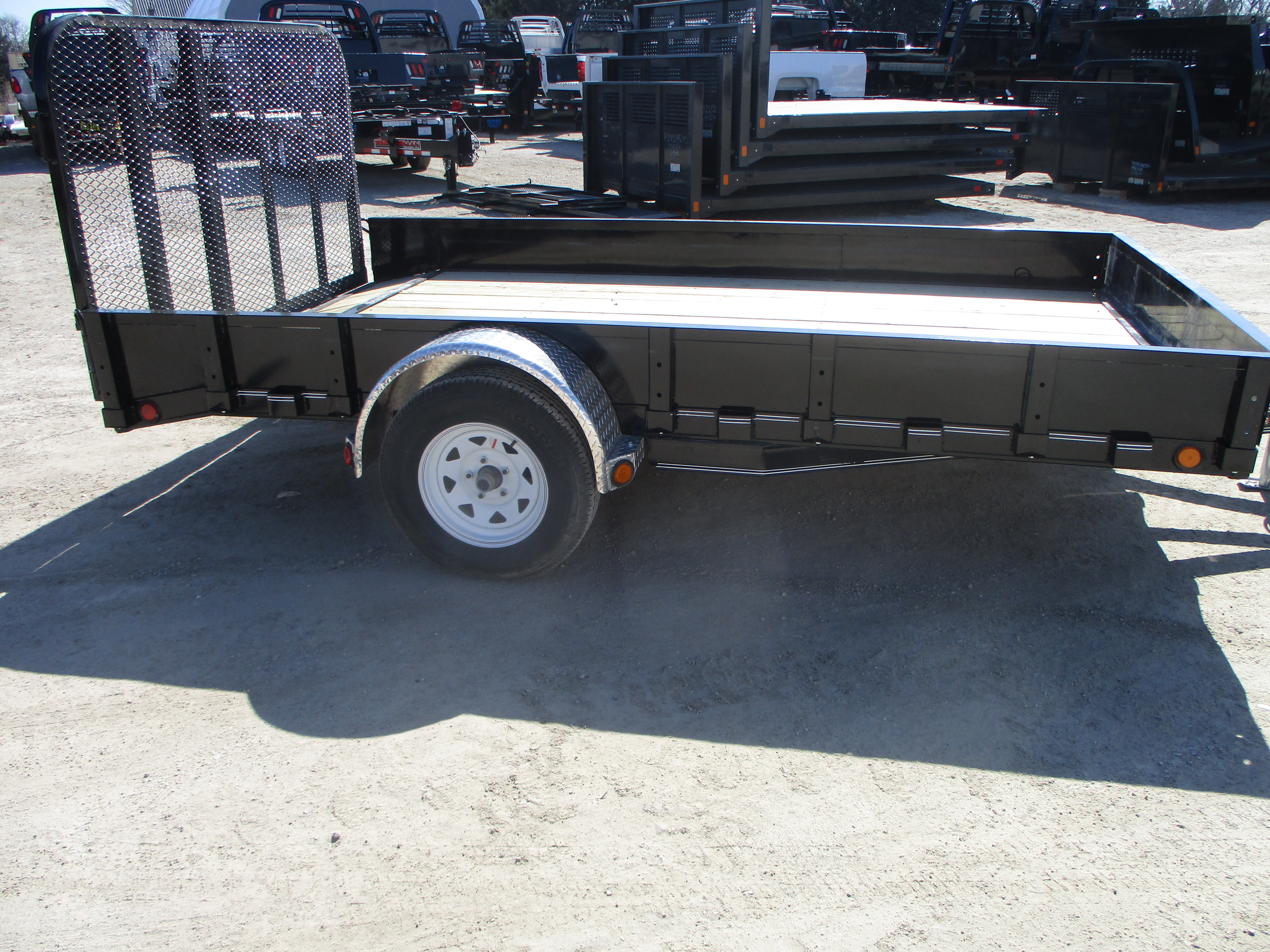 2018 PJ Trailer 83x12 U8 Single Axle Utility U821231DSBK5