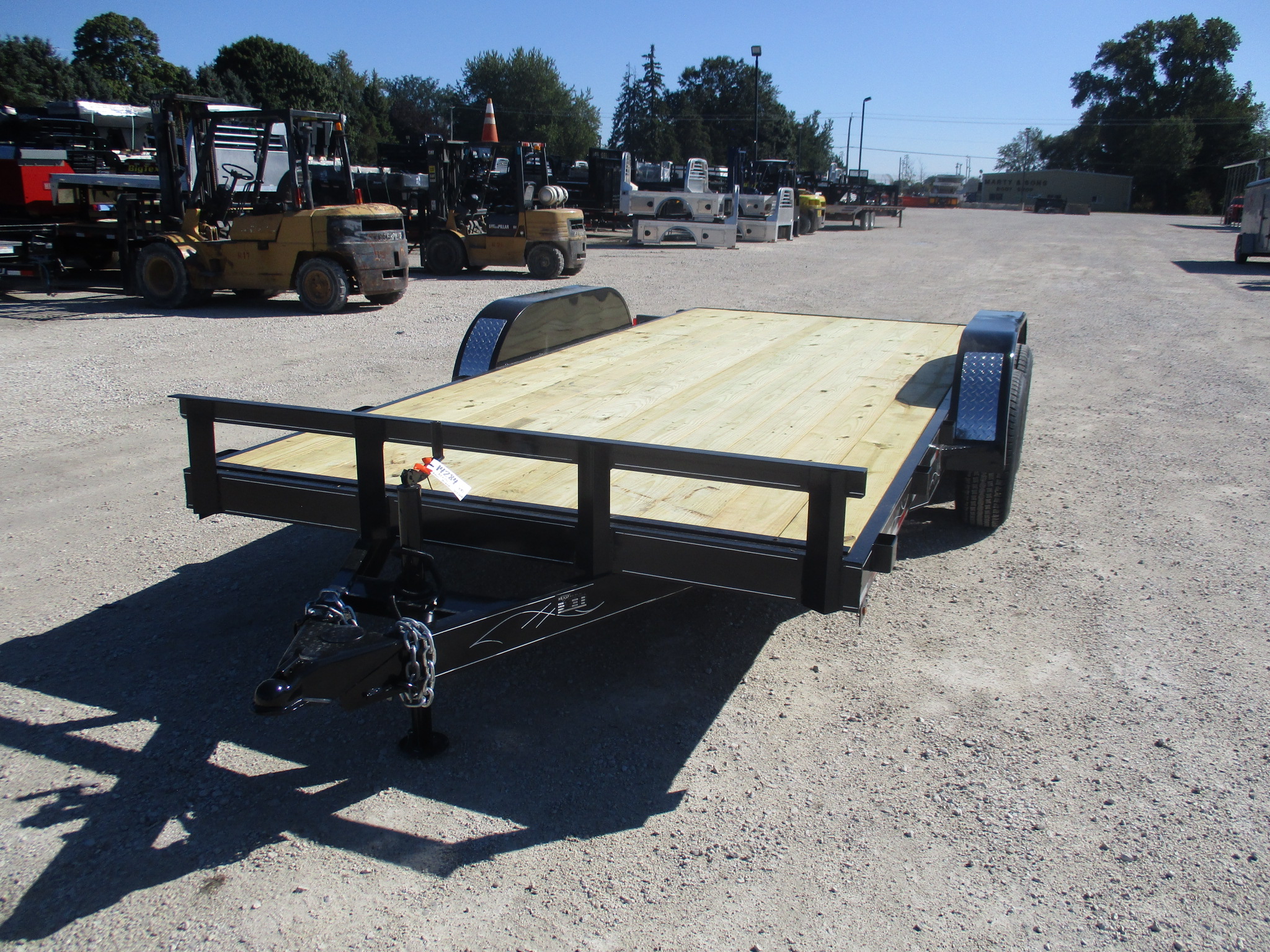 2020 Wesco 82x16 Equipment