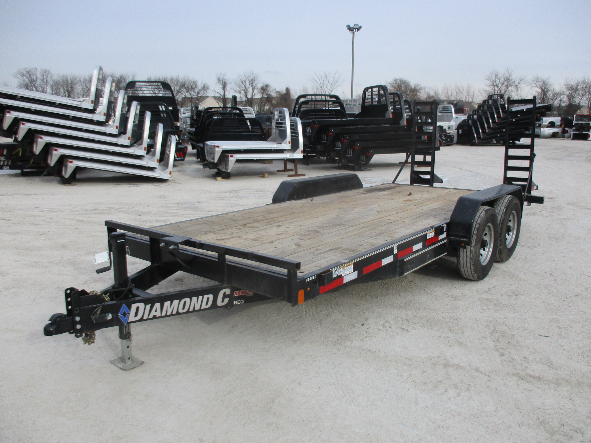 2018 RCLP 83x18  Equipment Diamond C REQ18X