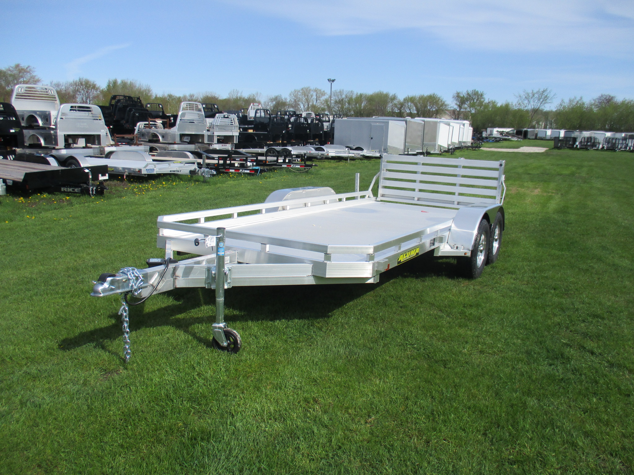 2021 Aluma 78x16  Car Hauler 7816TA-EL-BT-TR-RTD