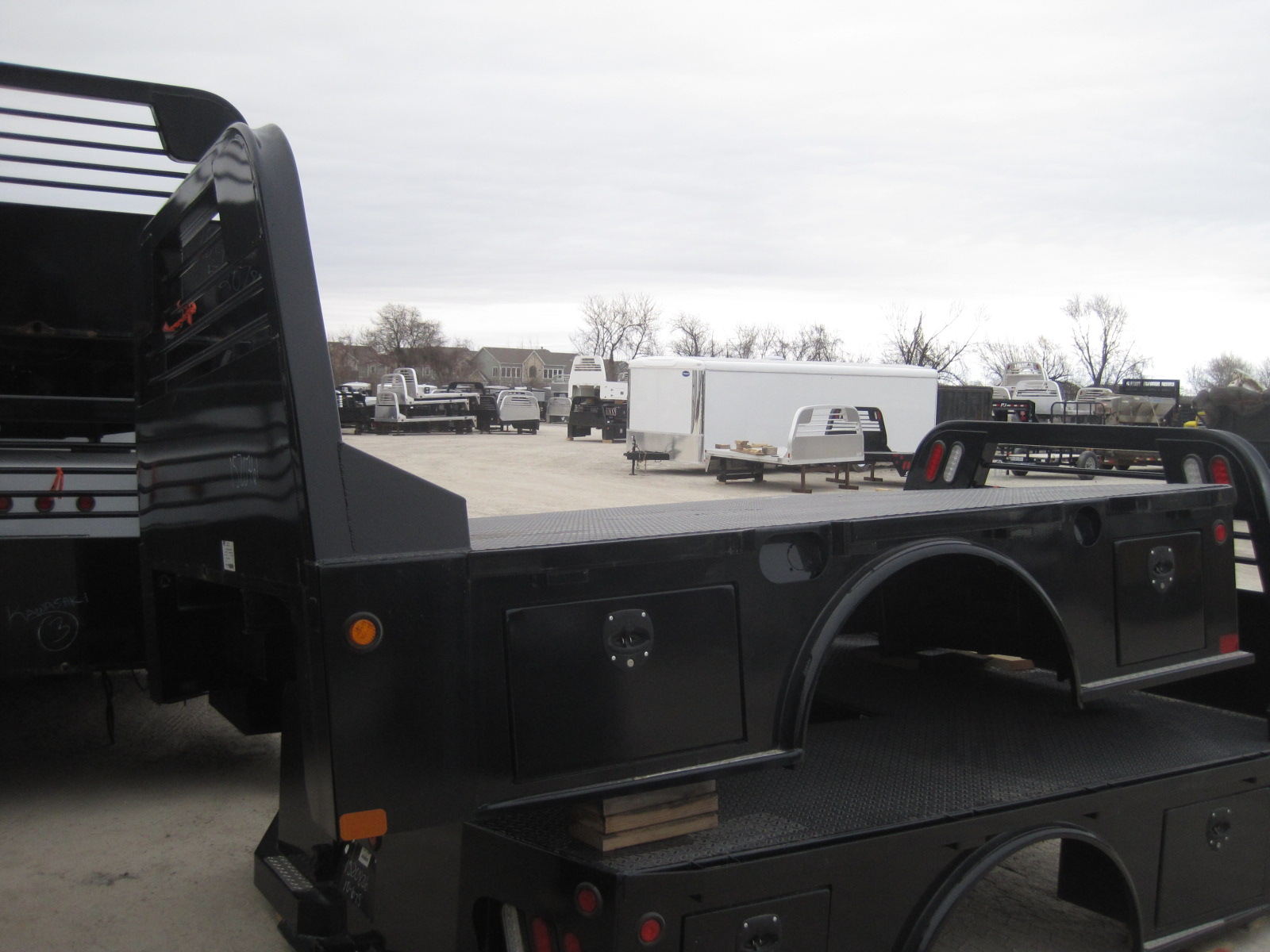 AS IS CM 9.3 x 92 SK Truck Bed