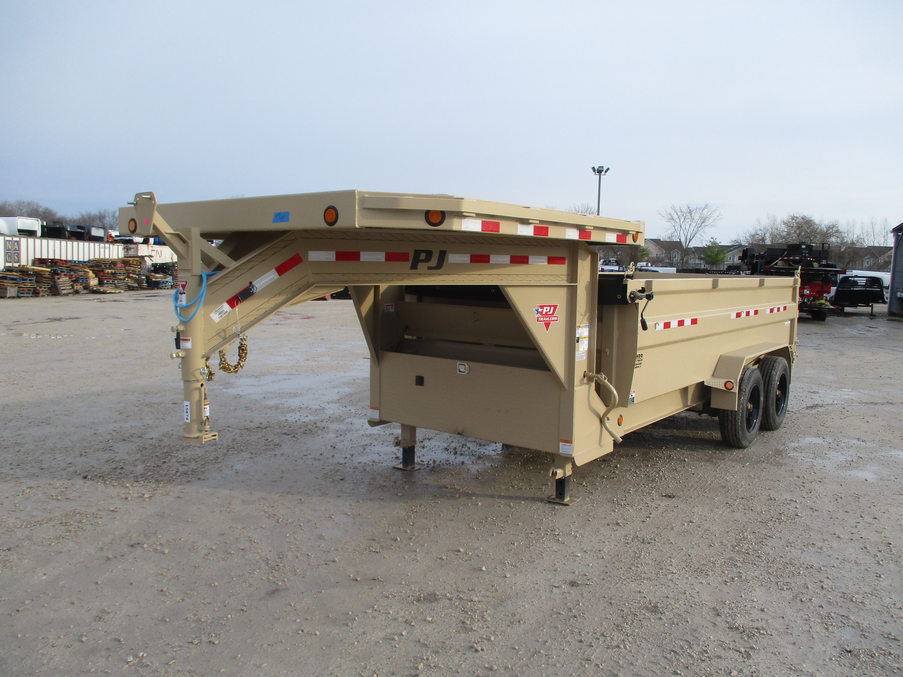 2021 PJ Trailer 83x16' DE Gooseneck Dump DER16S2BT8K-DON1