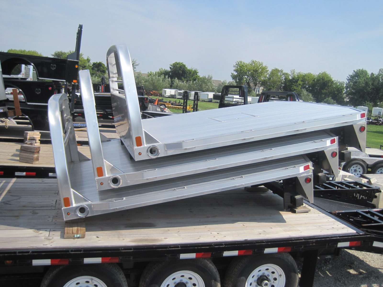 NEW CM 8.5 x 84 ALRD Truck Bed