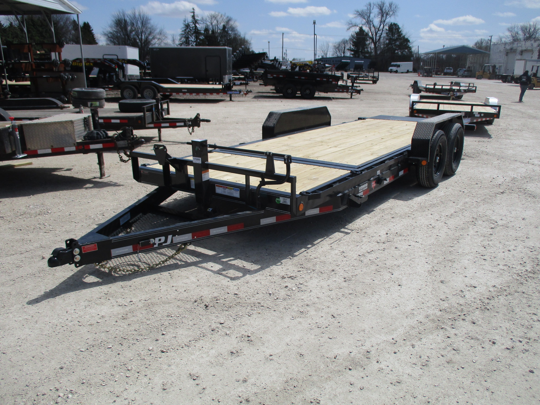 2022 PJ Trailer 82x20' T6 Equipment Tilt T6J2072BTTK :: Rondo Trailer