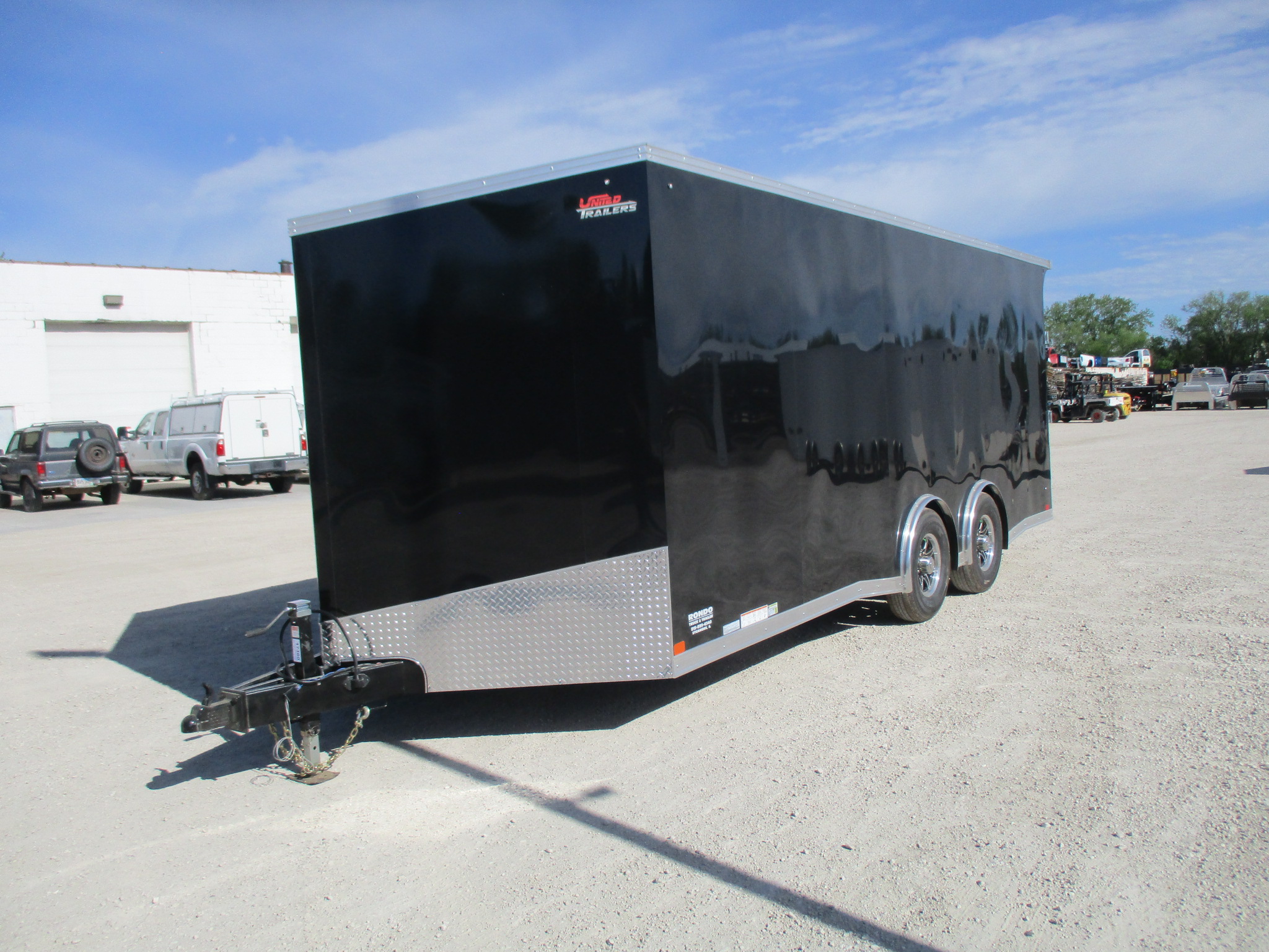 2022 United 8.5x23  Enclosed Car Hauler CLAV-8.523TA52-M