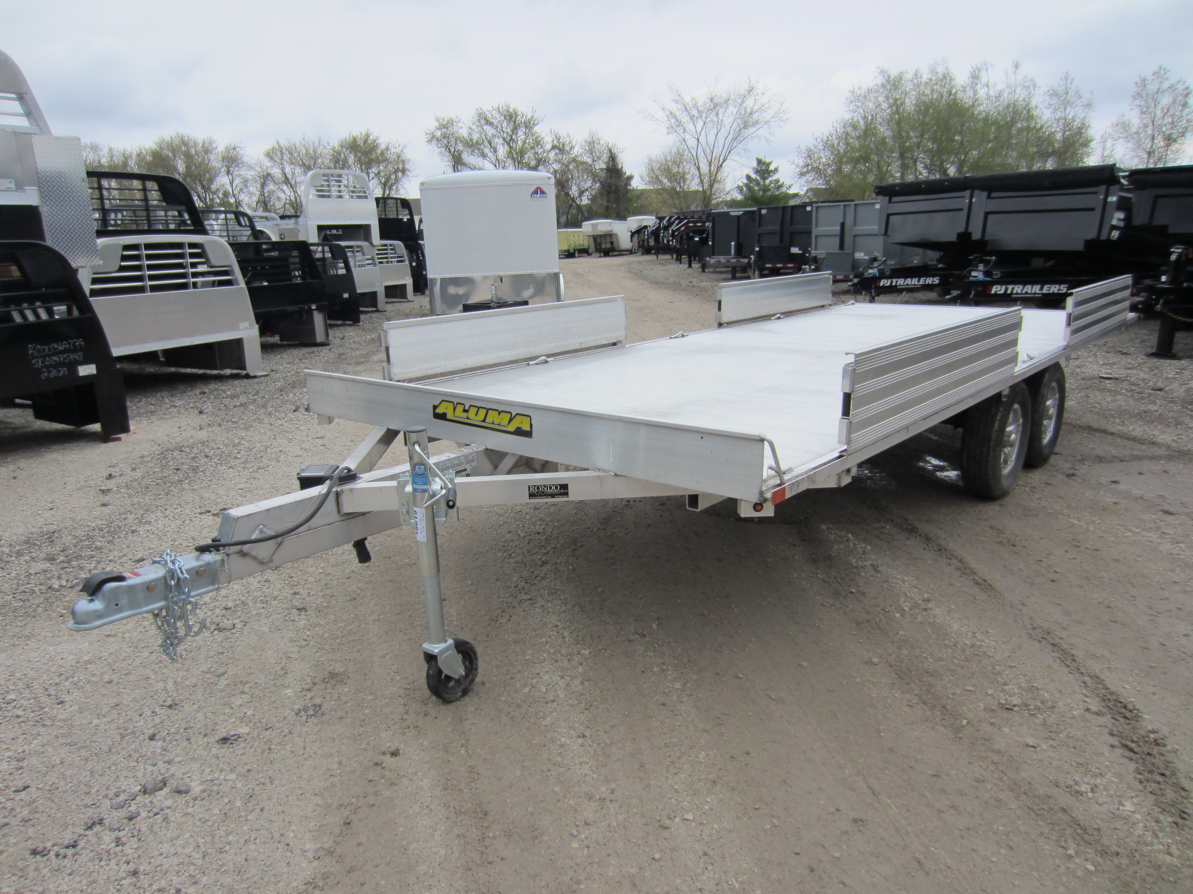 2022 Aluma 88x18' Utility A8818TA-EL-R :: Rondo Trailer