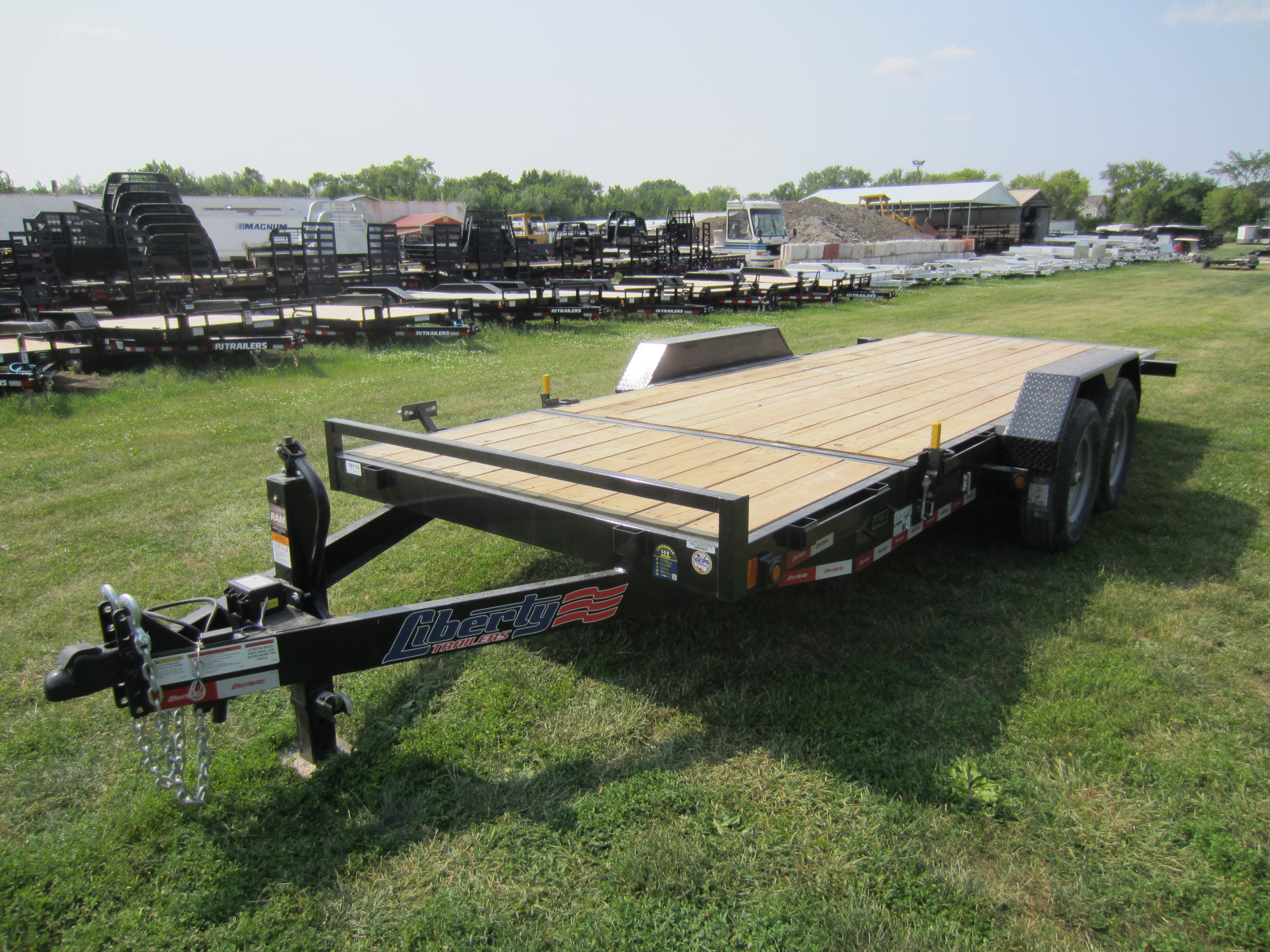 2023 Liberty 83x20' Equipment Tilt LT14K83X20SPC6WF :: Rondo Trailer