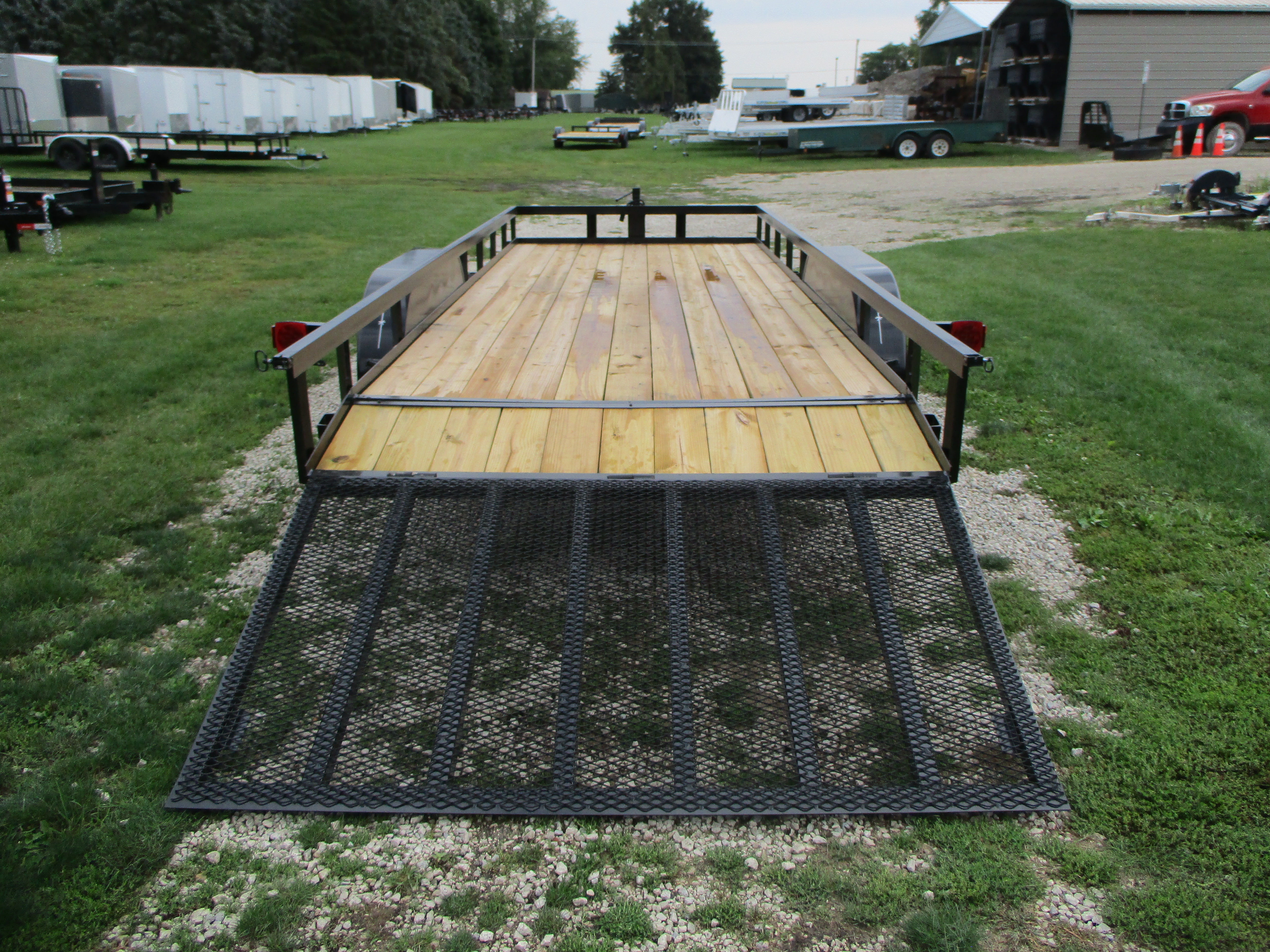 2024 Wesco 82x20' Utility :: Rondo Trailer