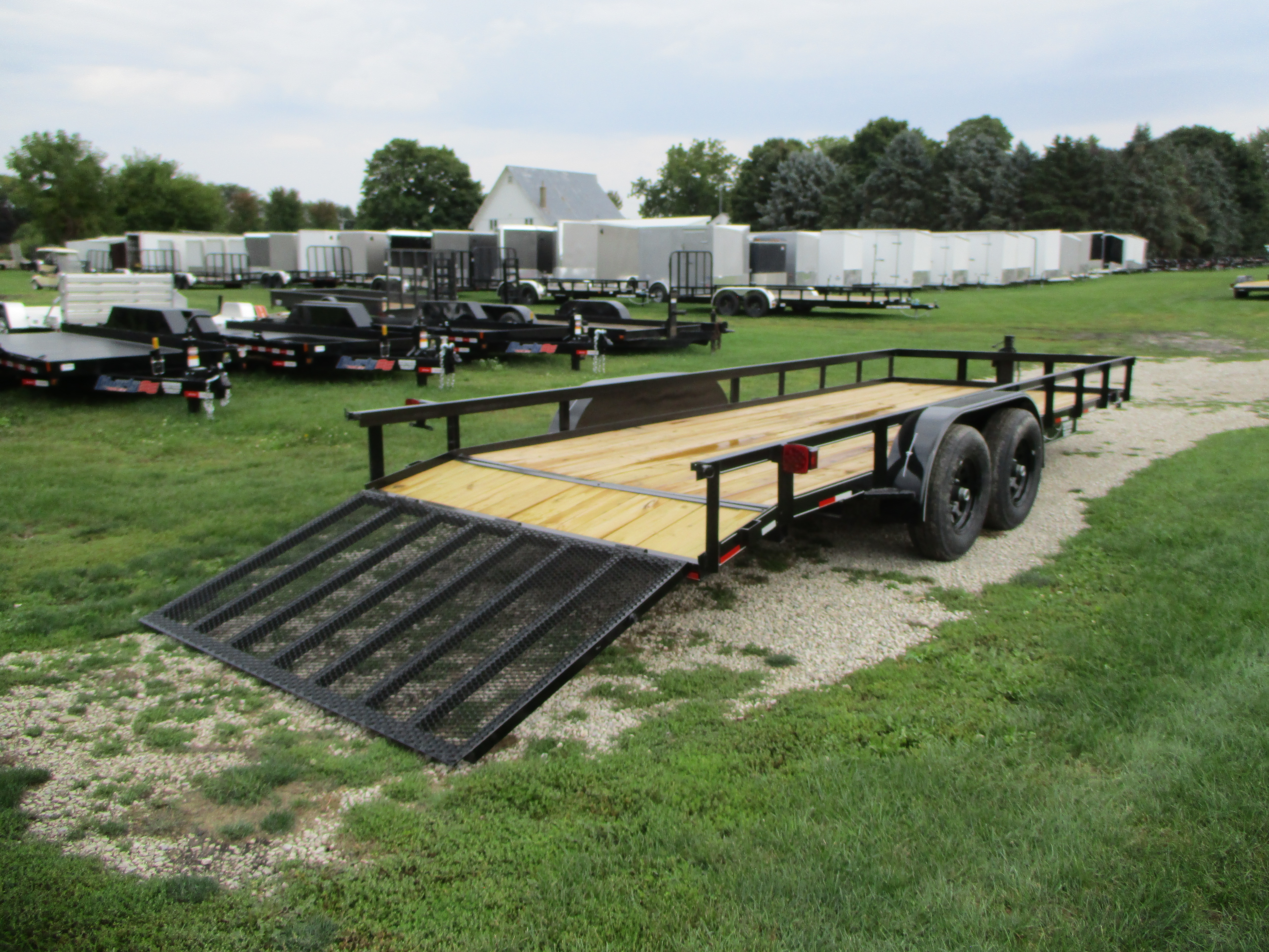 2024 Wesco 82x20' Utility :: Rondo Trailer