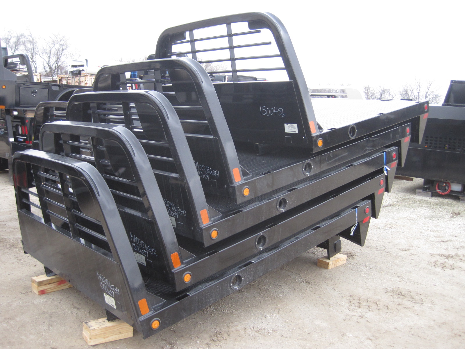 NEW CM 8.5 x 80 SS Flatbed Truck Bed