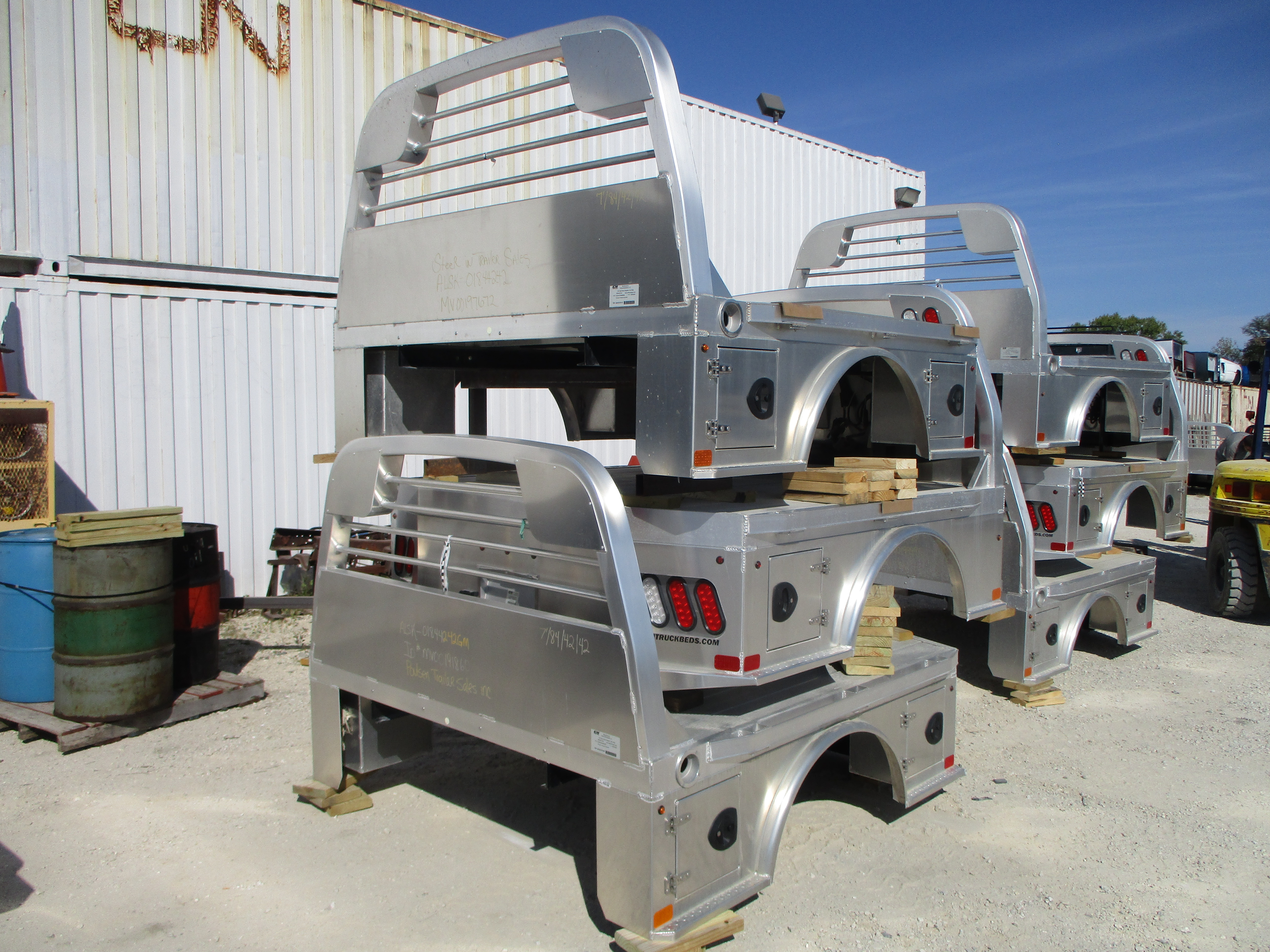 NEW CM 7 x 84 ALSK Truck Bed