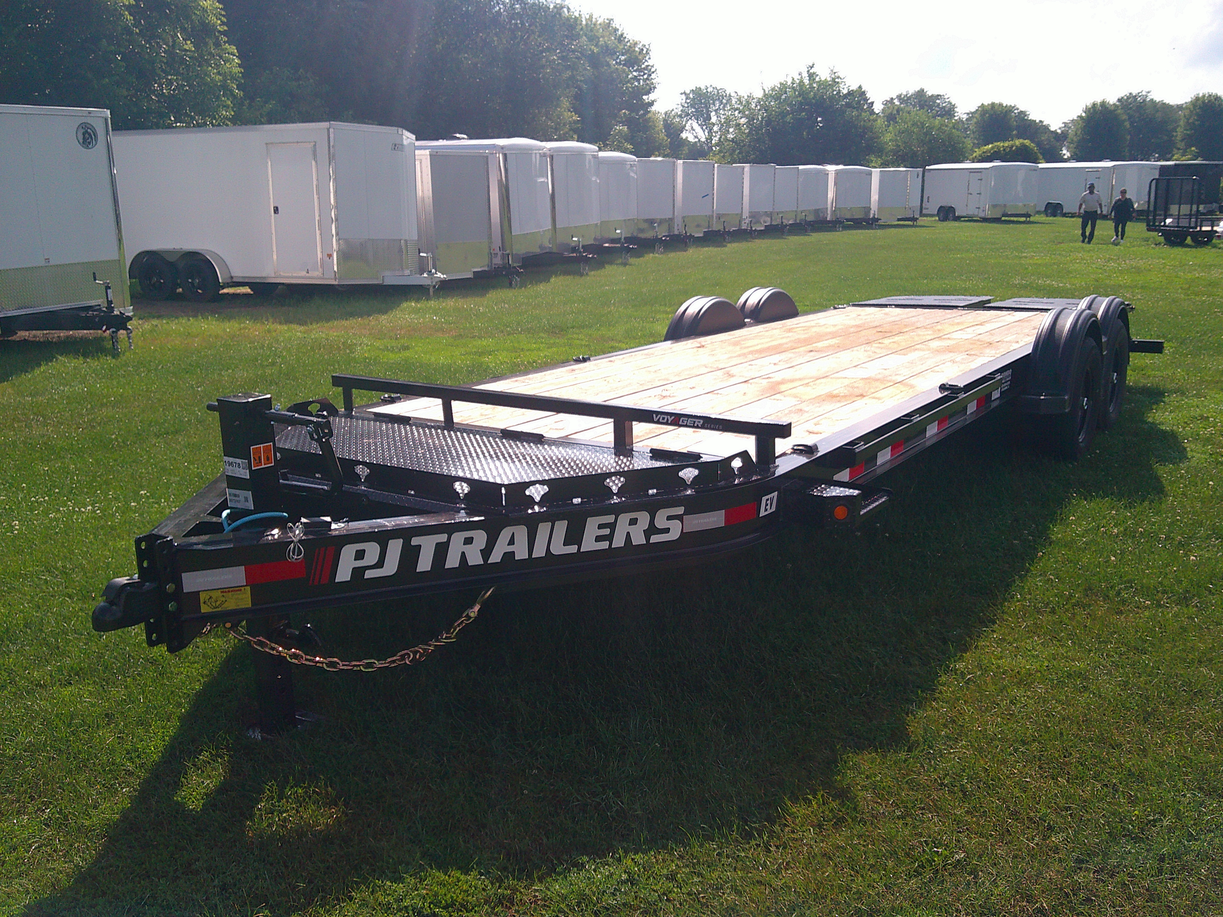 2026 PJ Trailer 83x22 EV Equipment EVJ2272BSAK
