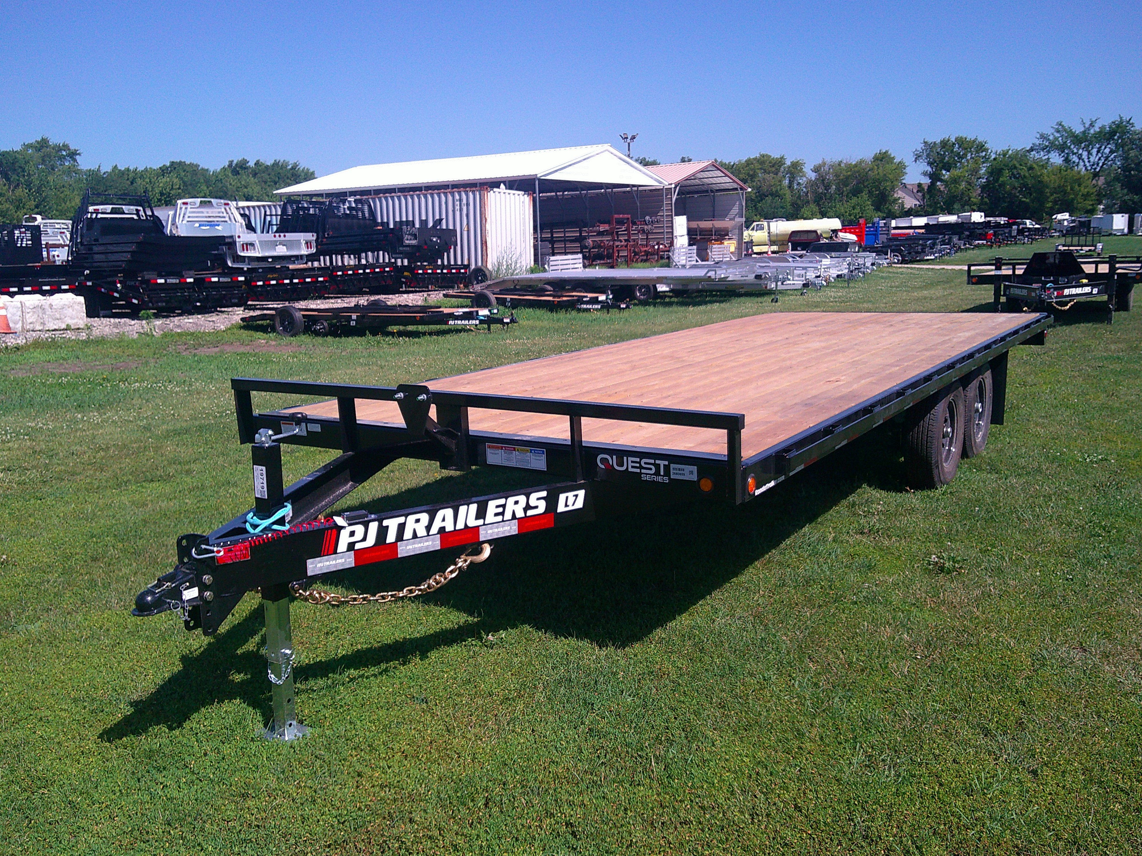 2026 PJ Trailer 101x22 L7 Equipment Deckover L7C2272BSSK