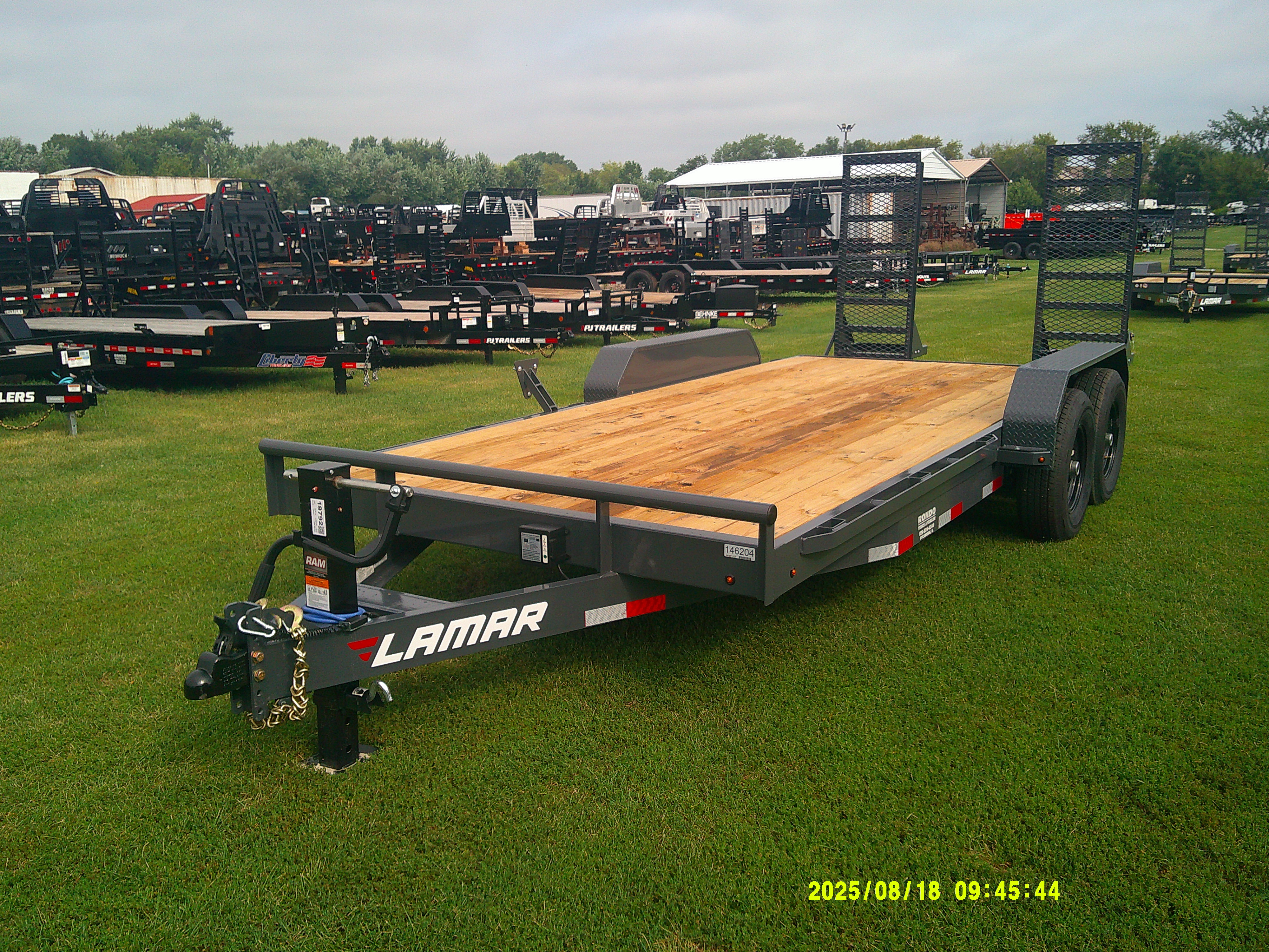 2026 Lamar 83x18  Equipment H6831827