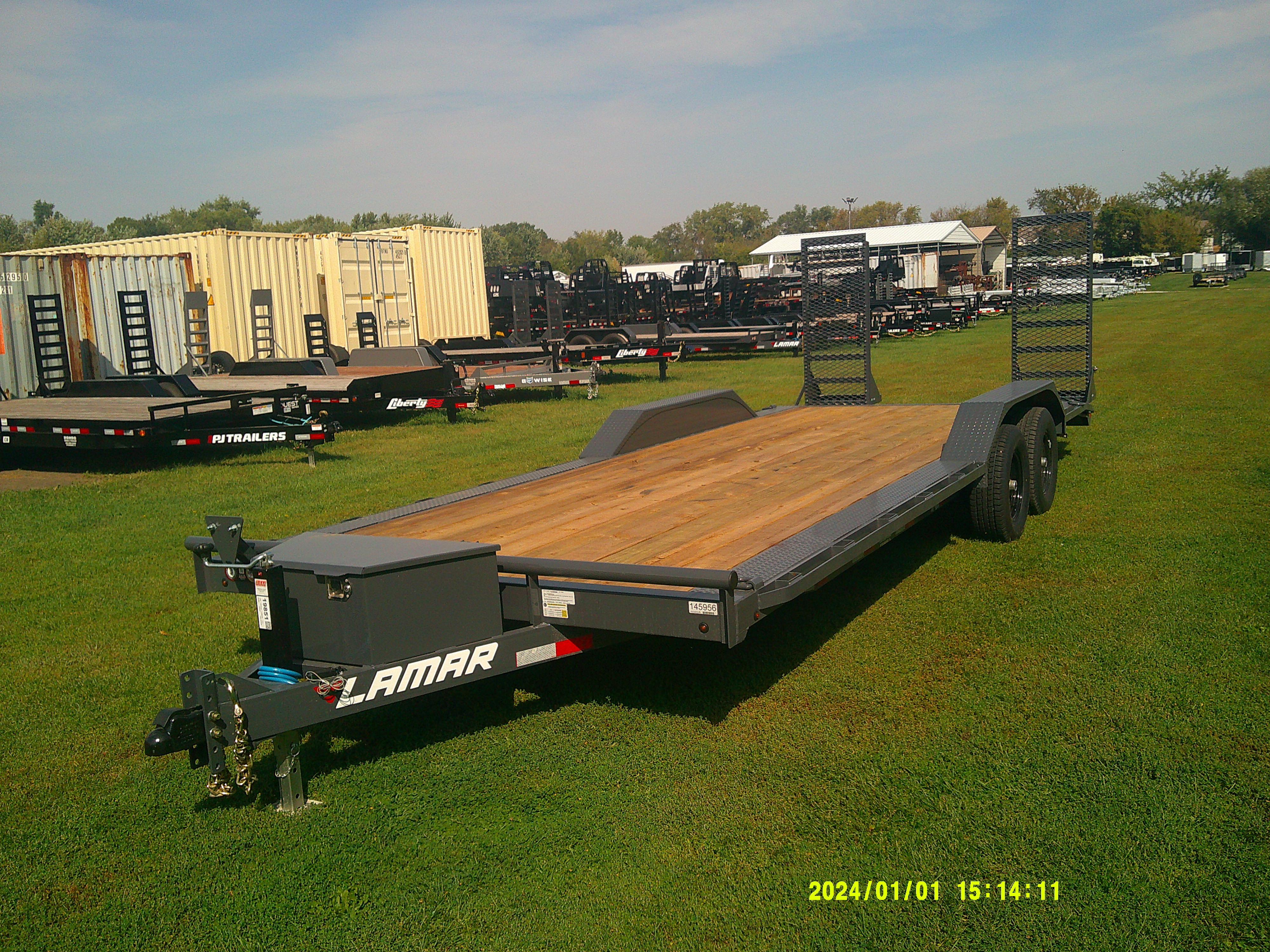 2026 Lamar 102x22  Equipment CC022225