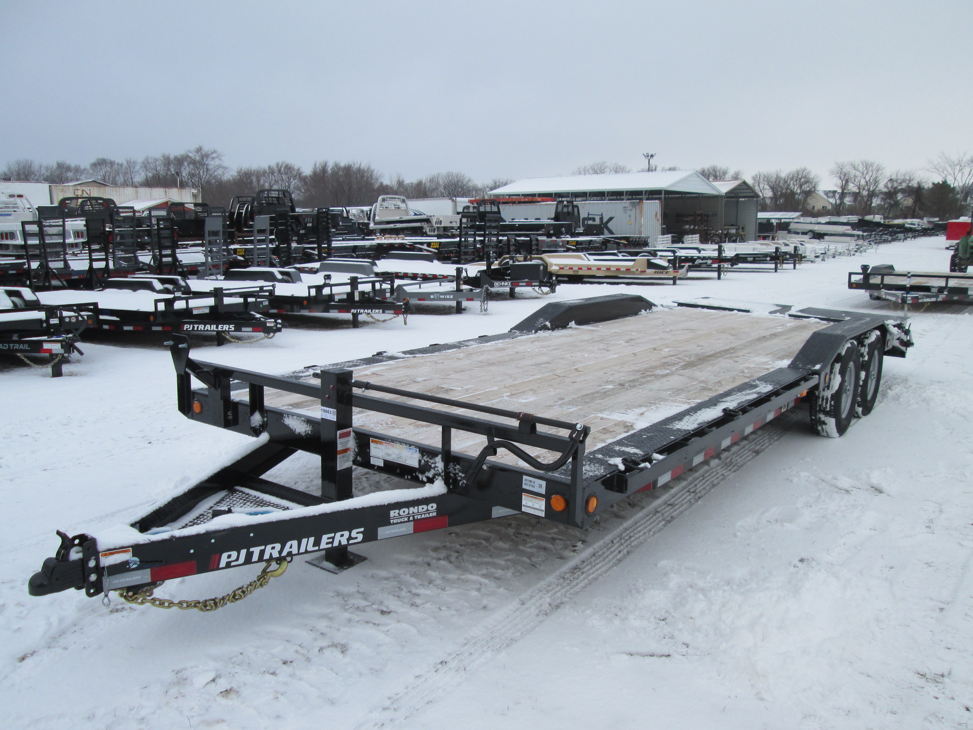 2026 PJ Trailer 102x24 B6 Equipment B6J2472BS5K