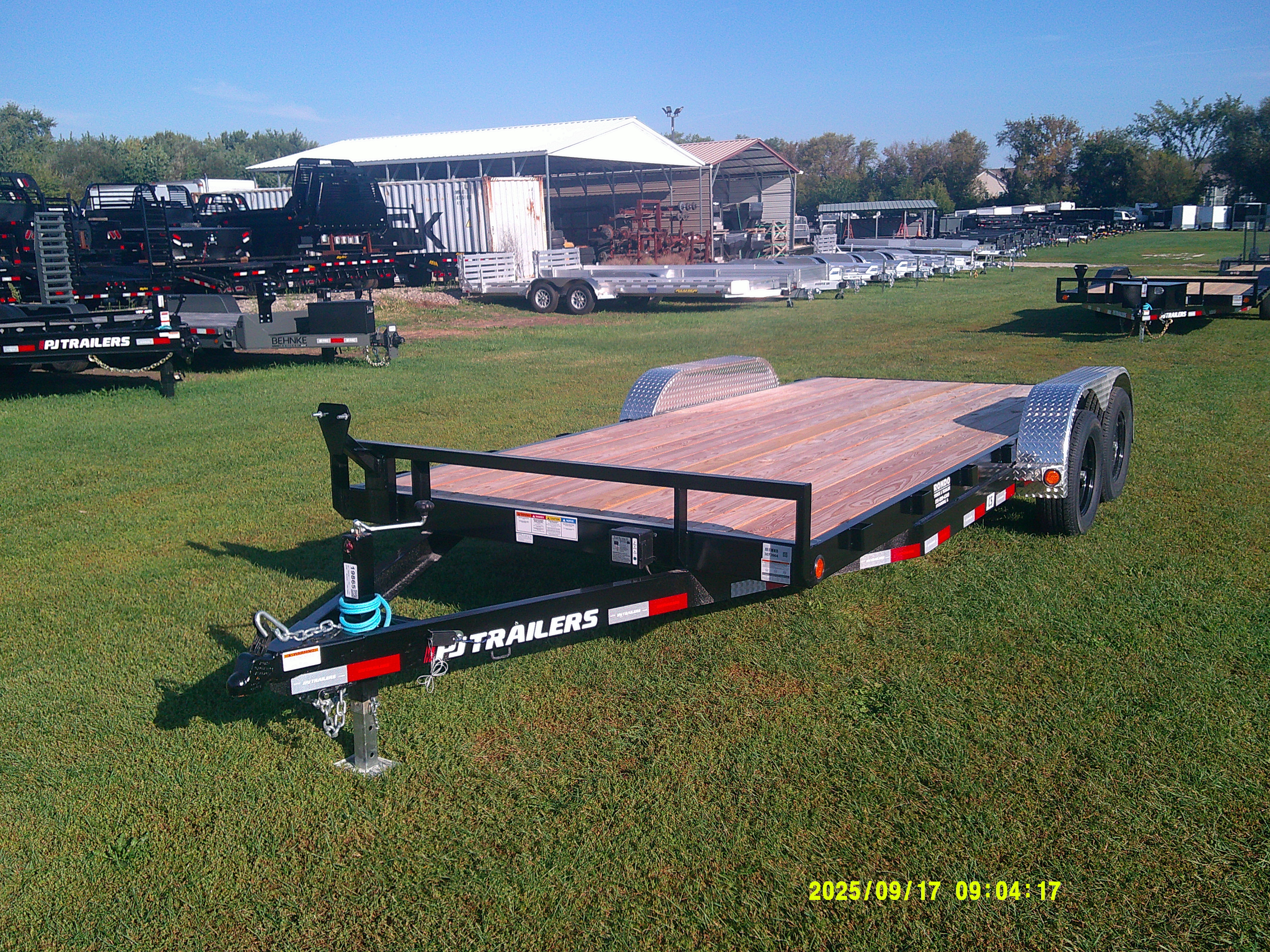 2026 PJ Trailer 83x18 C5 Car Hauler C521832BSNK