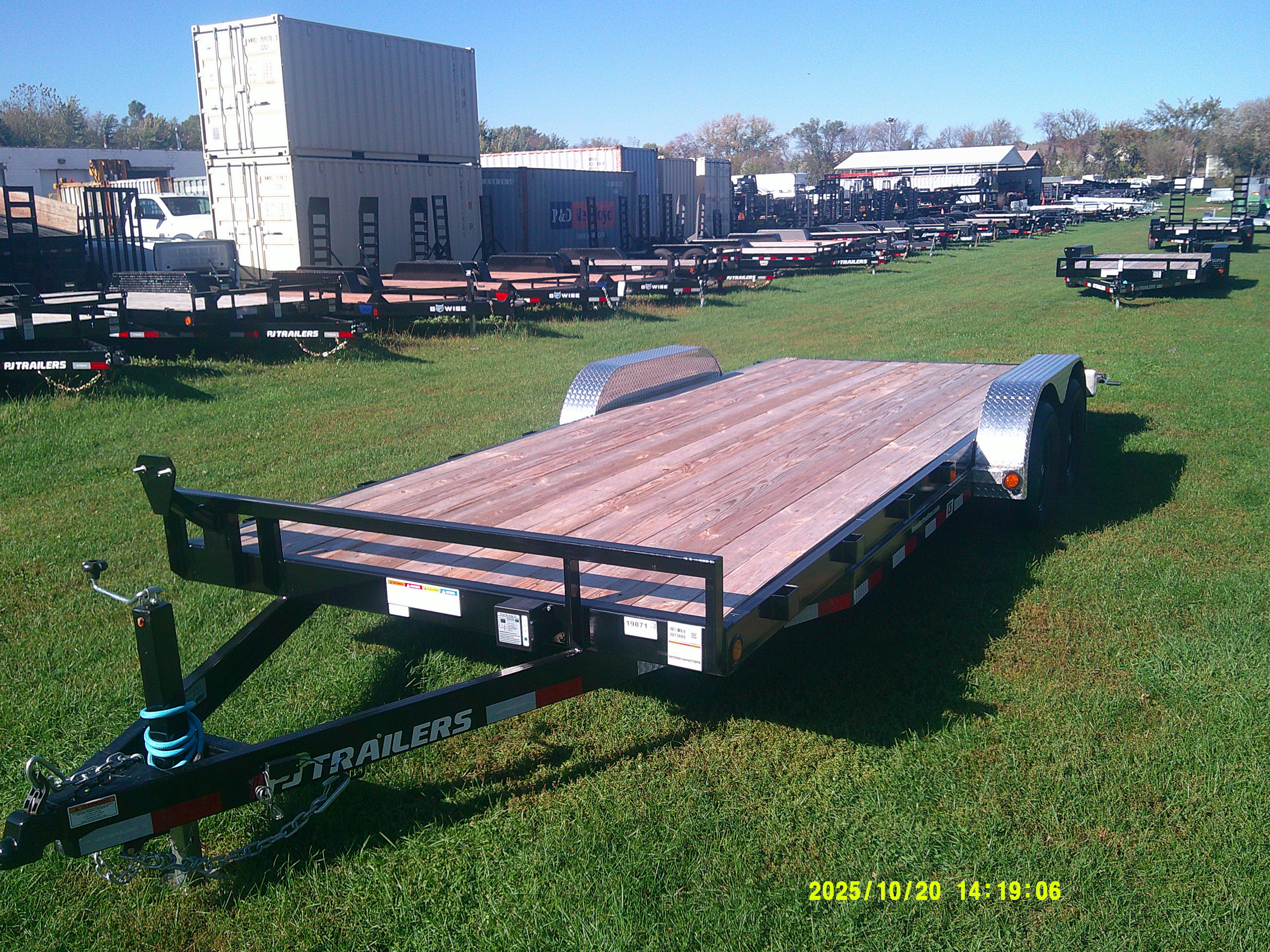 2026 PJ Trailer 83x20 C5 Car Hauler C522032BSNK
