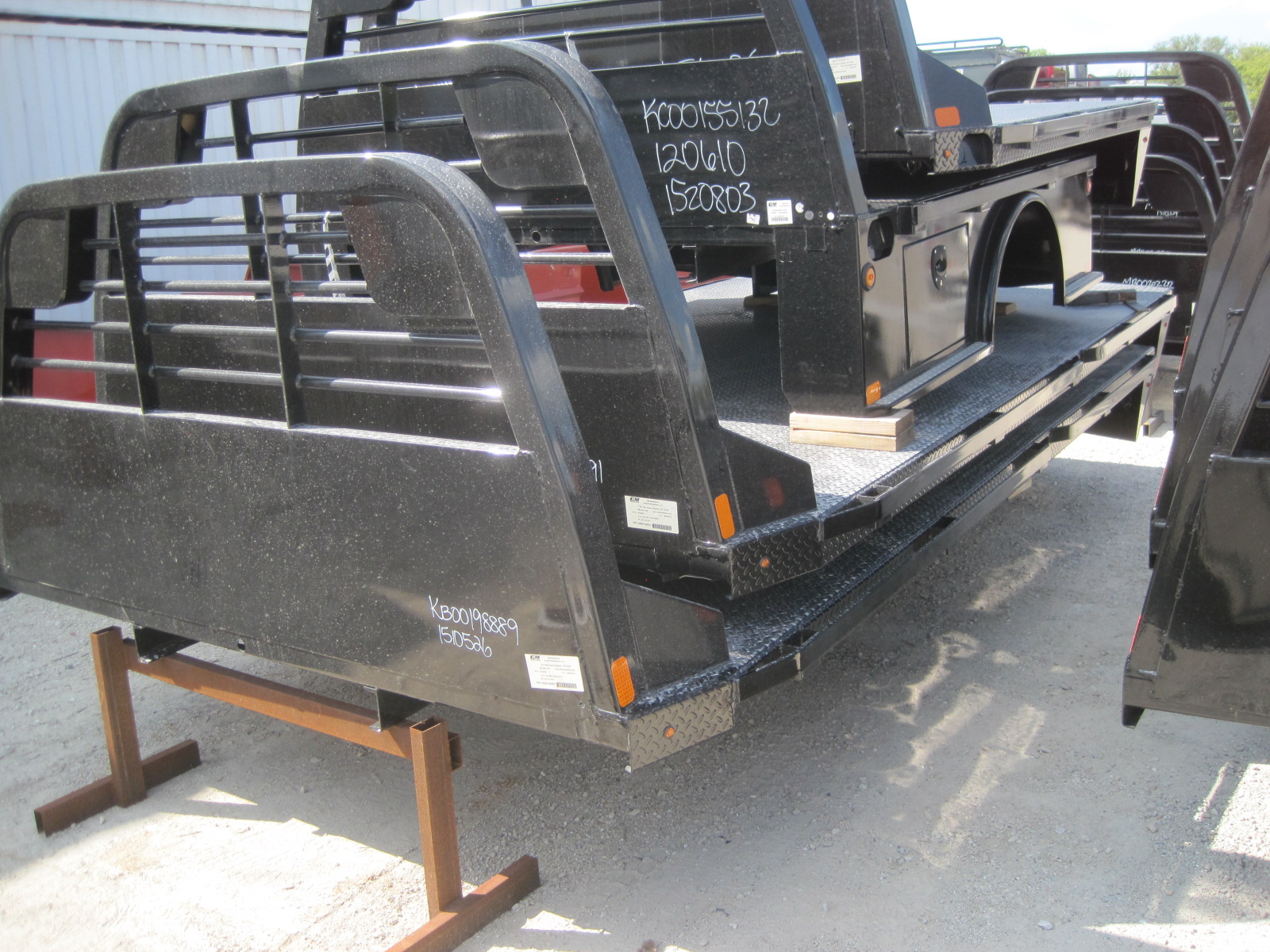 As IS CM 14.3 x 97 RD Truck Bed