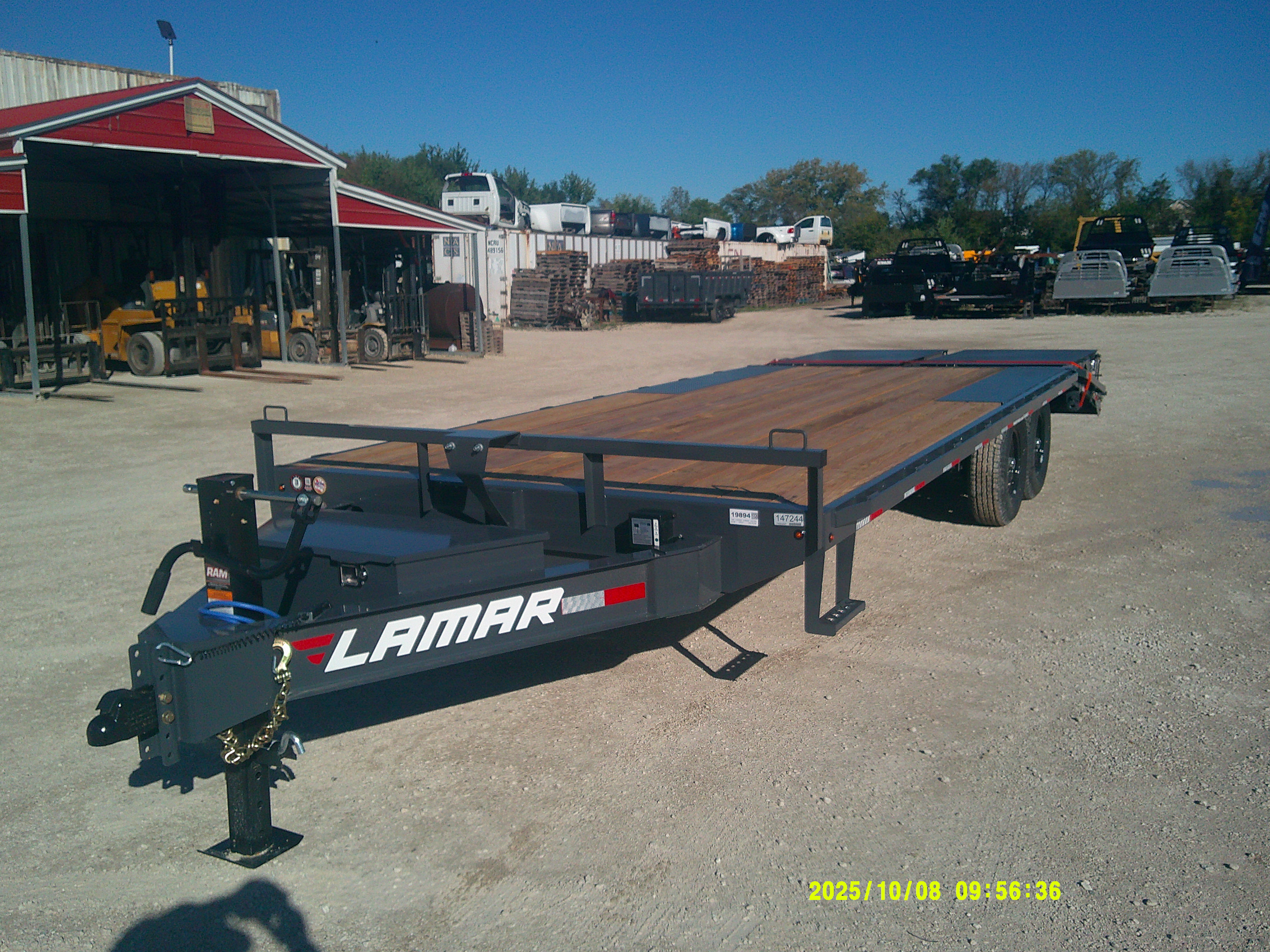 2026 Lamar 102x22  Equipment Deckover F8022227