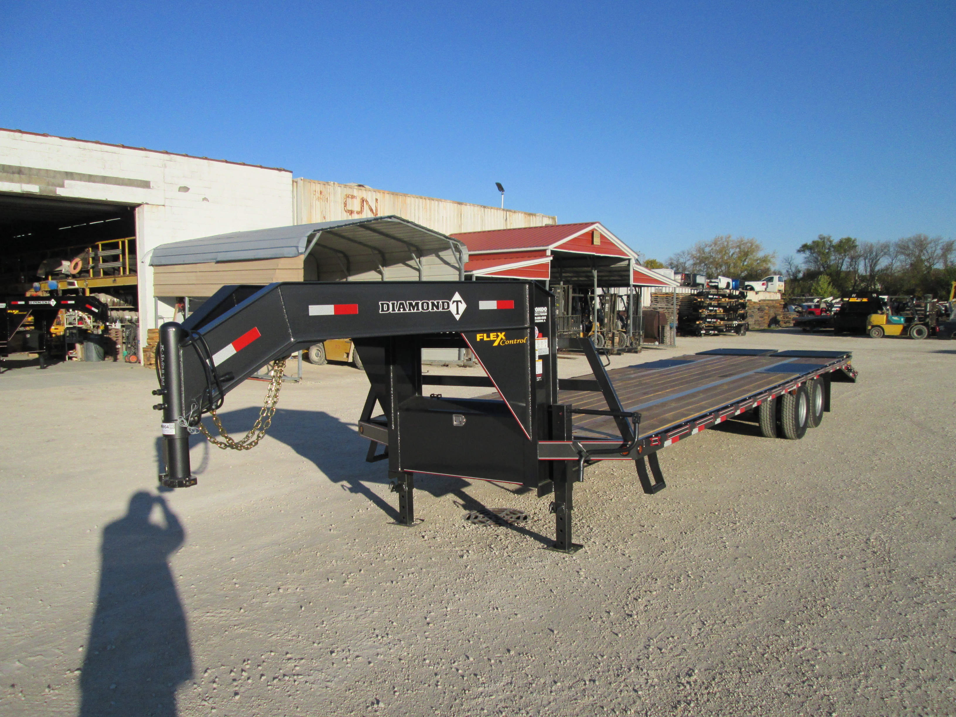 2026 Diamond T 102x32  Gooseneck 10232DTF240