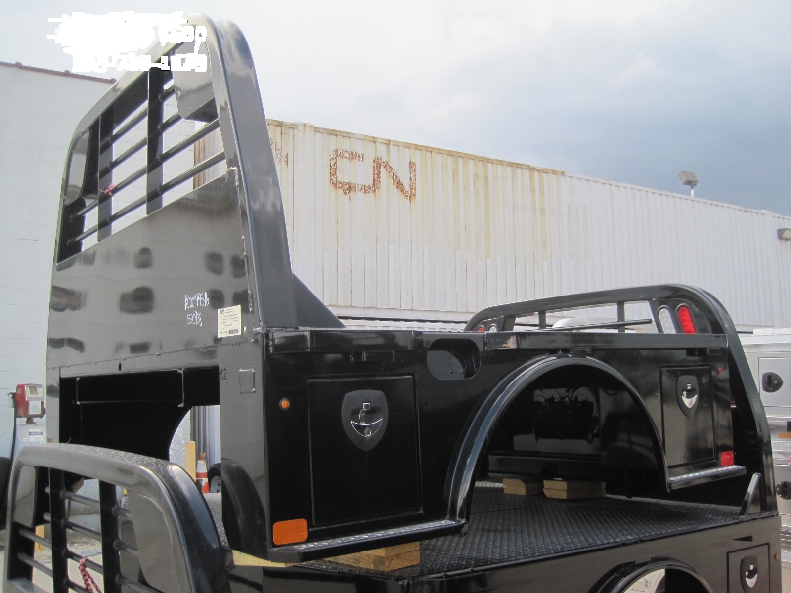 NEW CM 7 x 84 SK Truck Bed