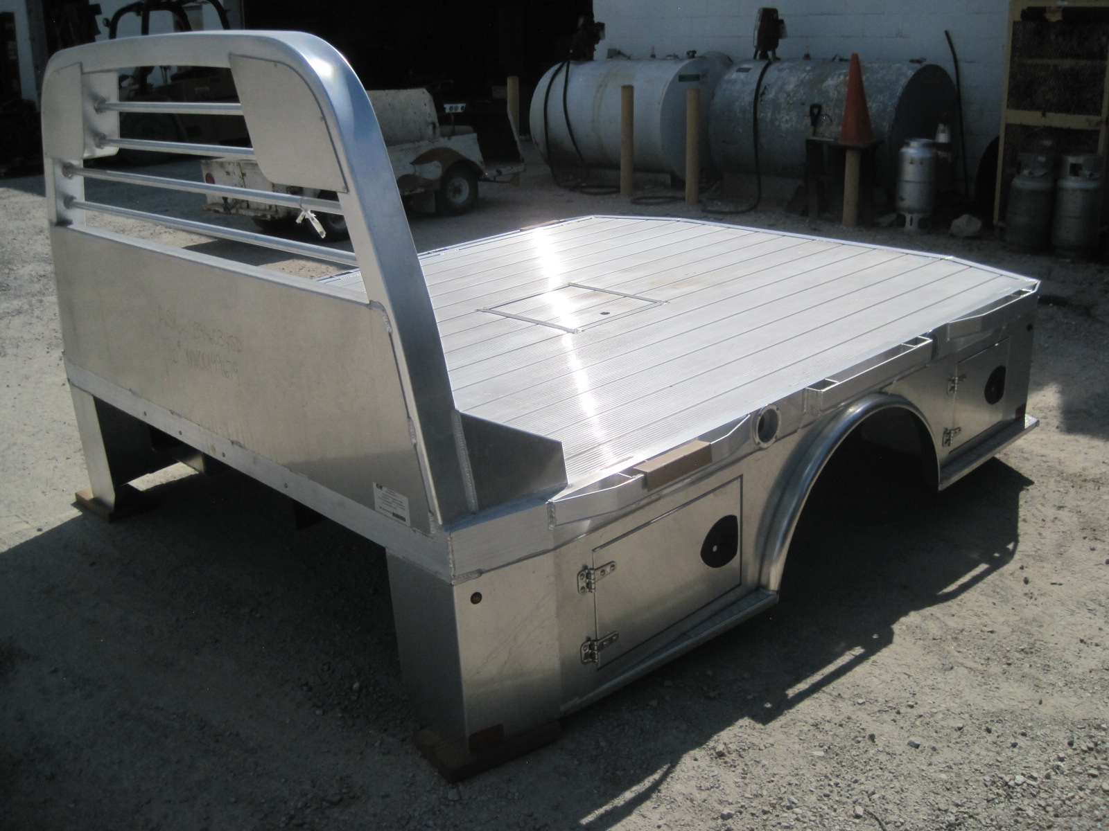 NEW CM 9.3 x 94 ALSK Truck Bed