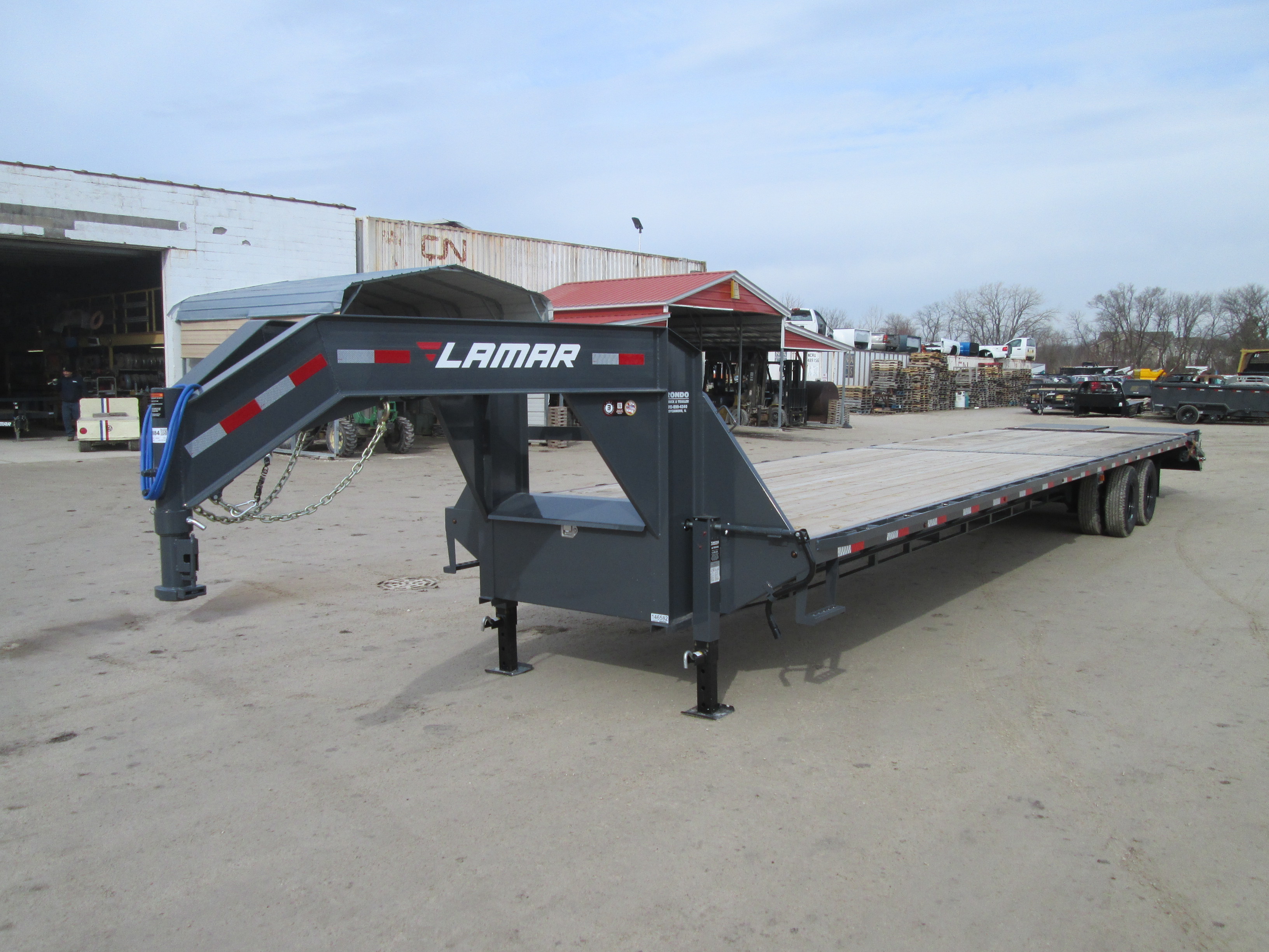 2026 Lamar 102x40  Gooseneck FD02402A