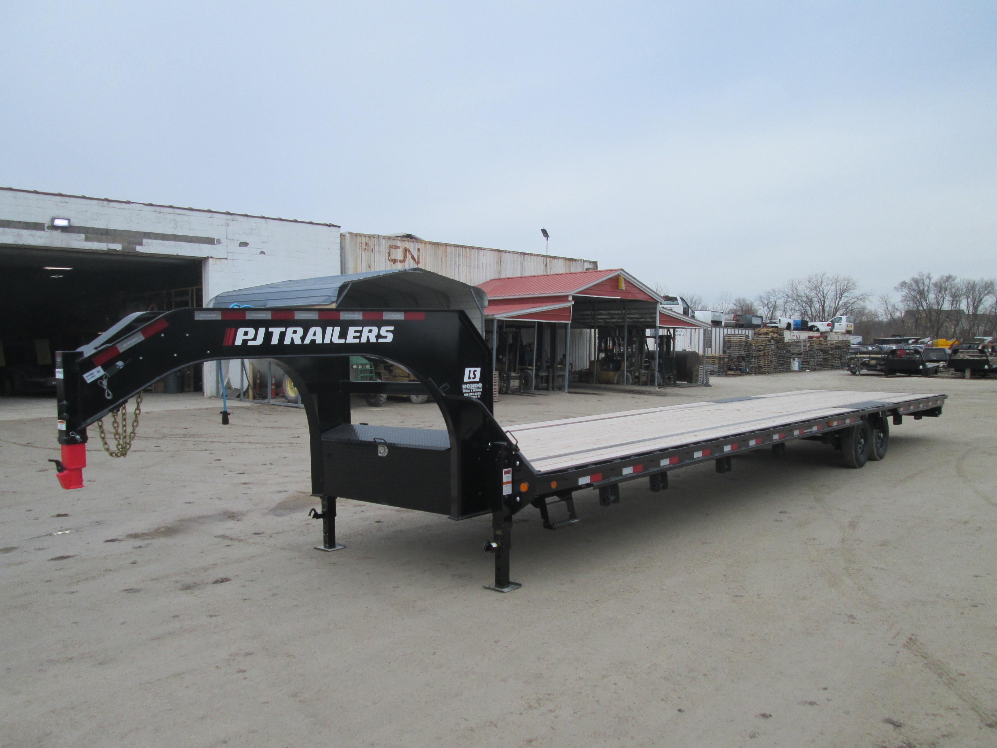 2026 PJ Trailer 102x40 LS Gooseneck LSQ4072BSSK-RTST