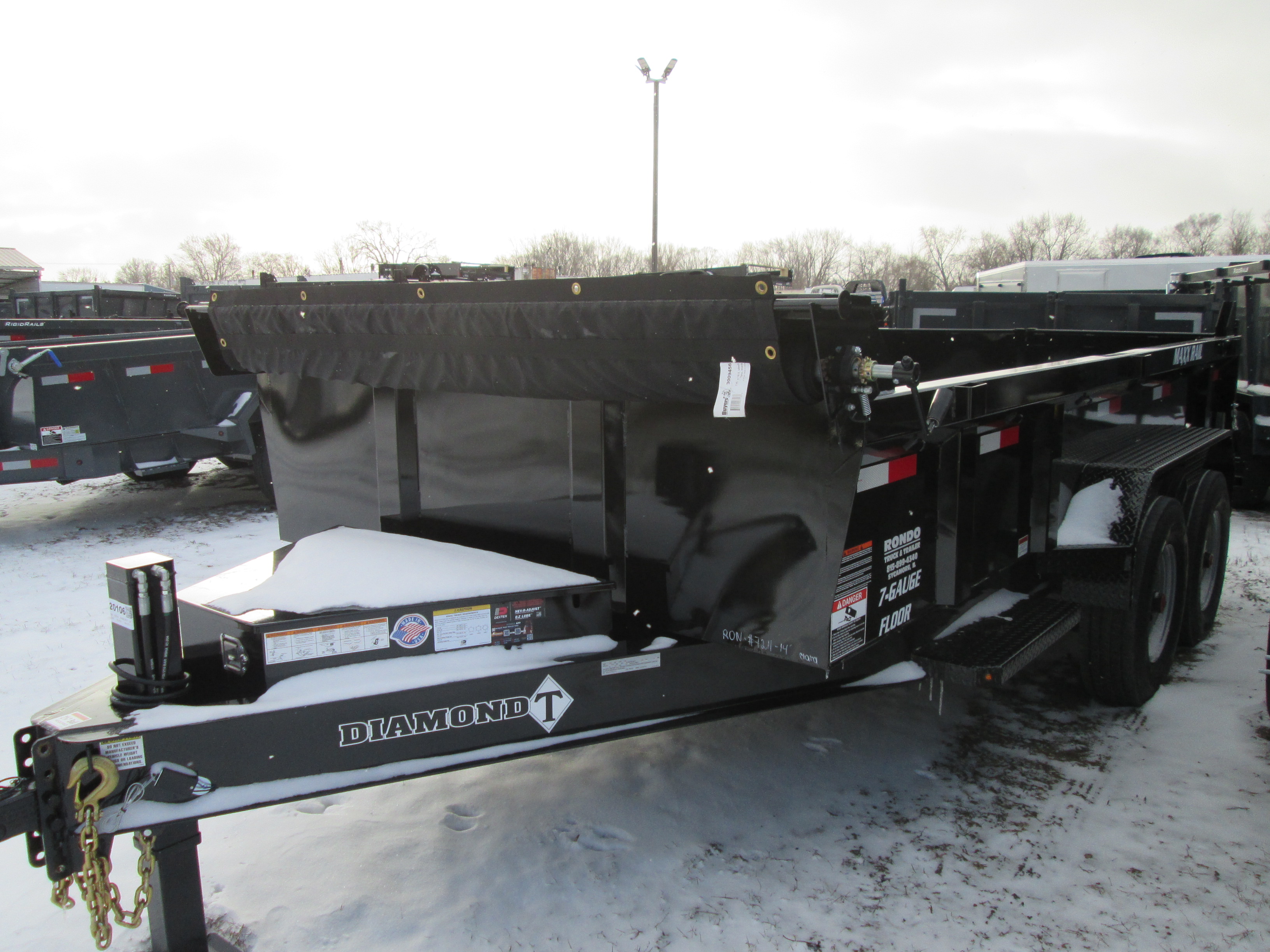 2026 Diamond T 83x14  Dump 8314DMP160