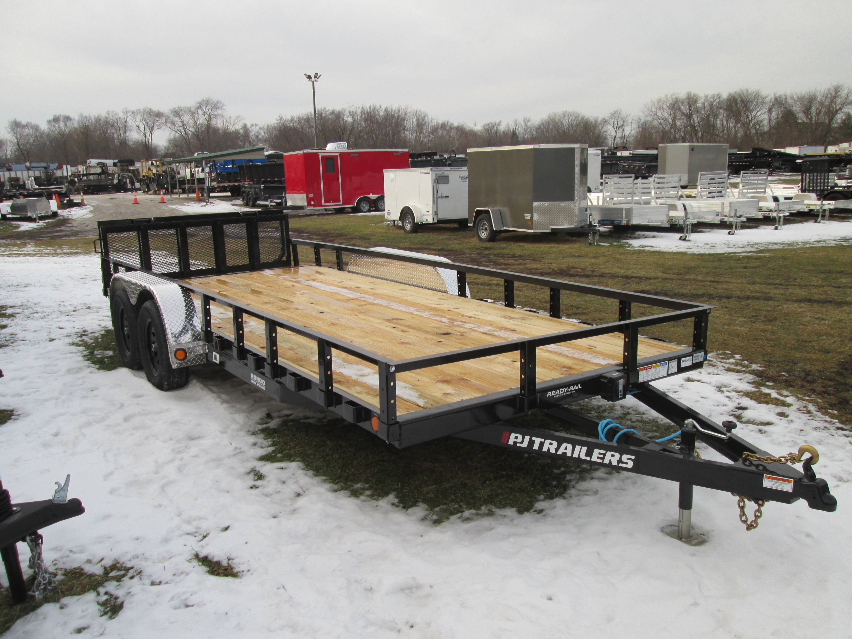 2026 PJ Trailer 83x18 UL Utility UL21832BSMK