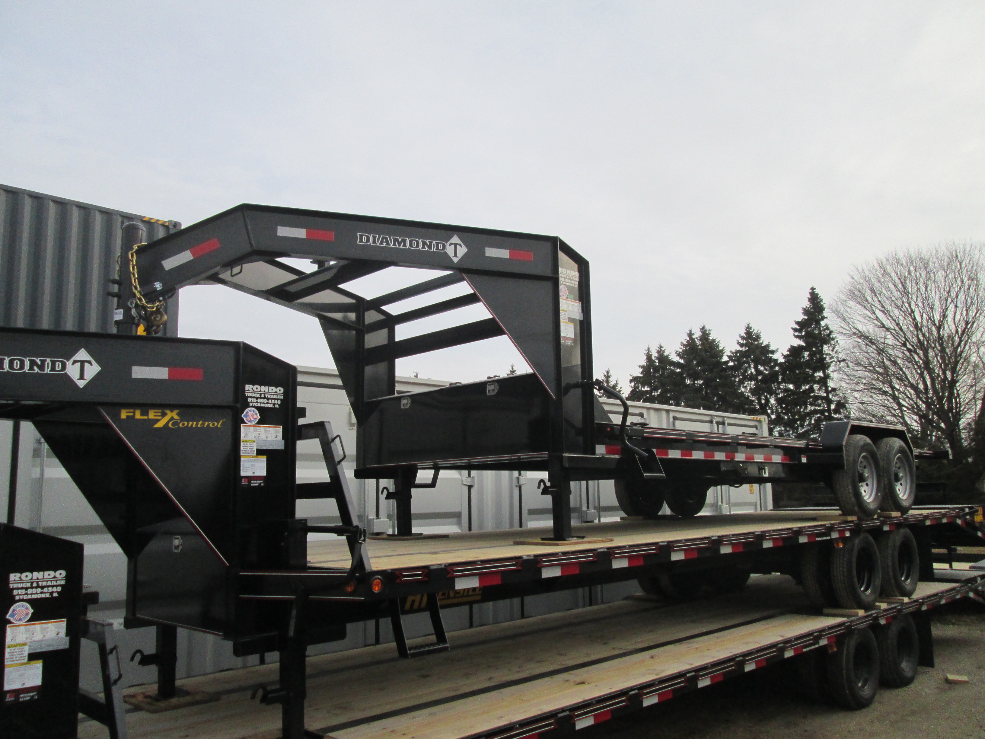 2026 Diamond T 83x22  Equipment Tilt 8322HDSKP1408TDGN