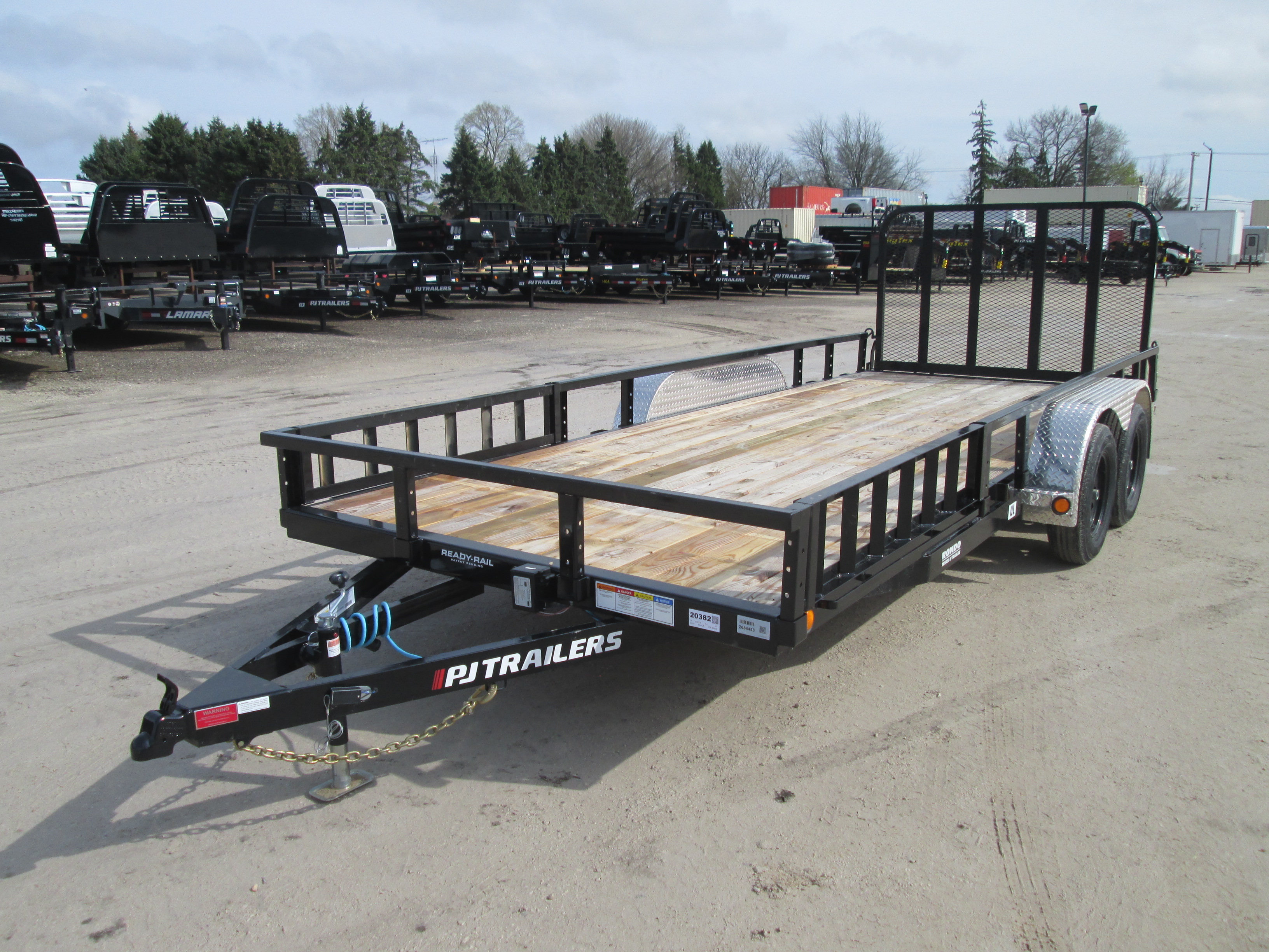 2026 PJ Trailer 83x18 UL Utility UL21832BSFK-ATVR-FE05-SR22