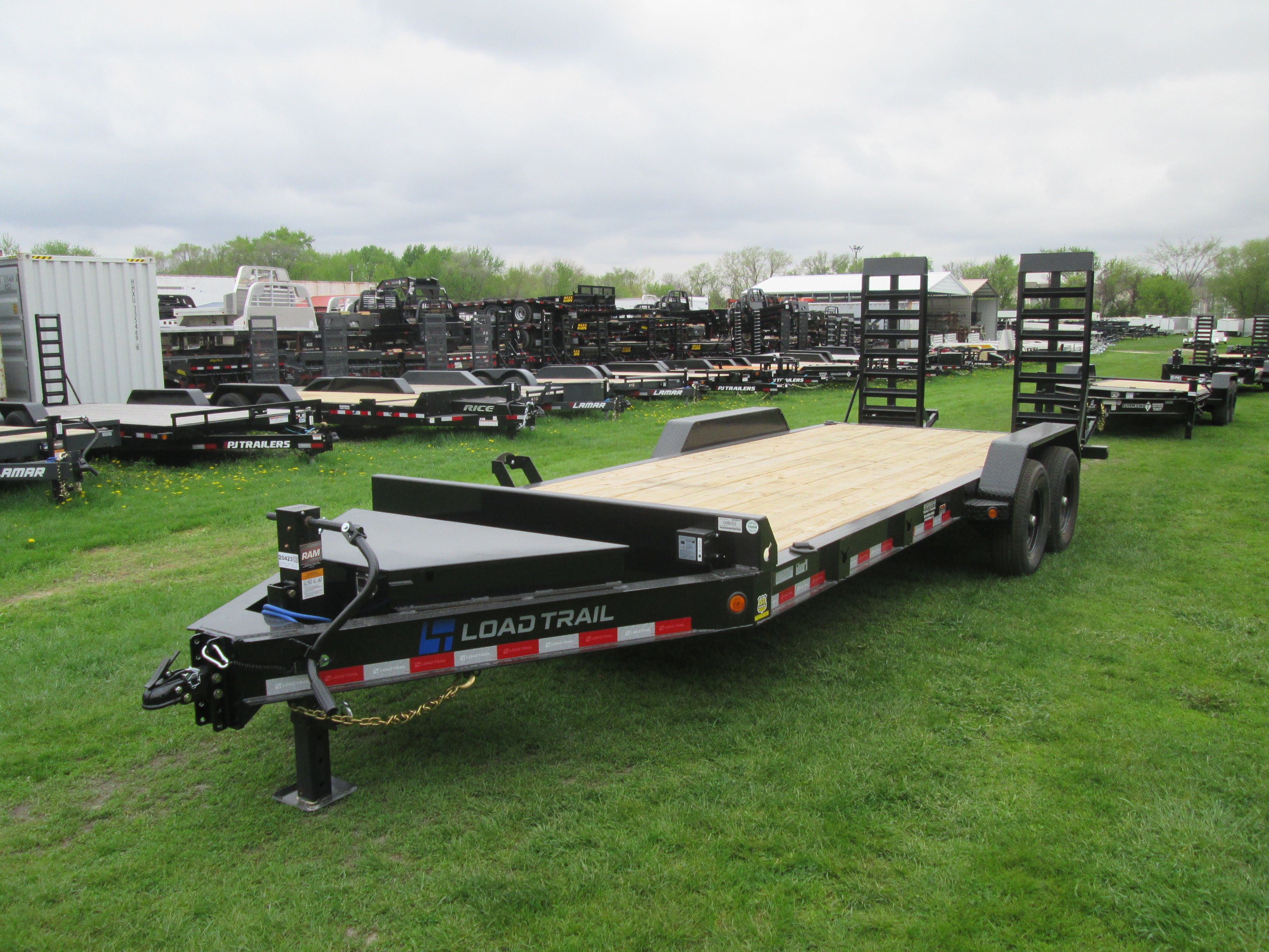 2026 Load Trail 83x20  Equipment CB8320072MX