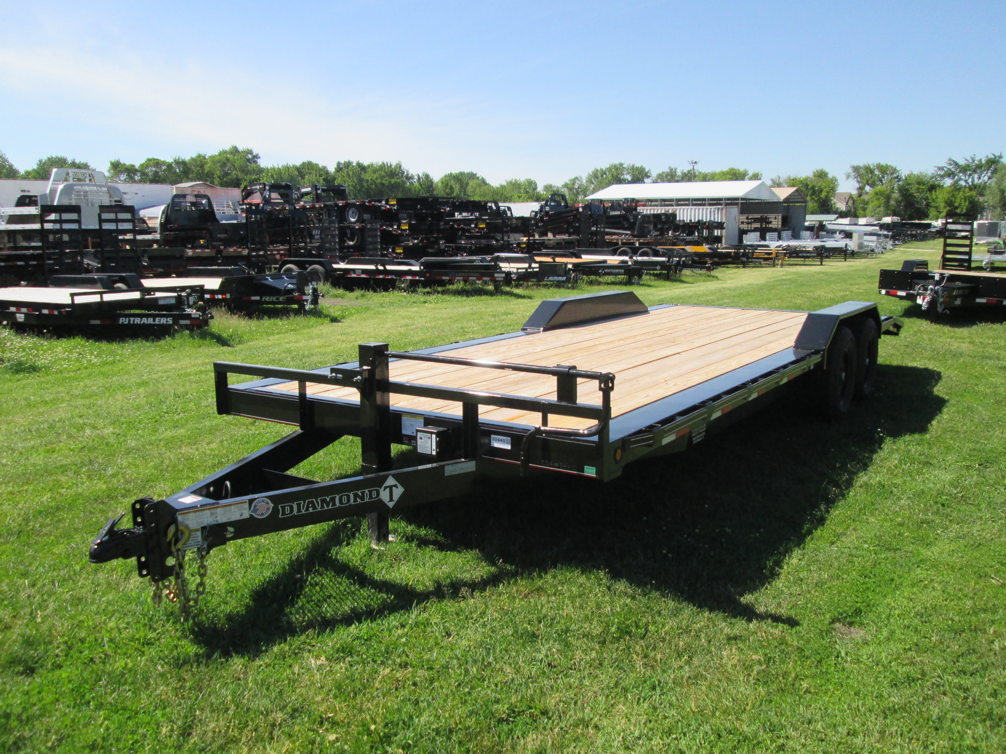 2026 Diamond T 102x22  Equipment 8322SKP1406