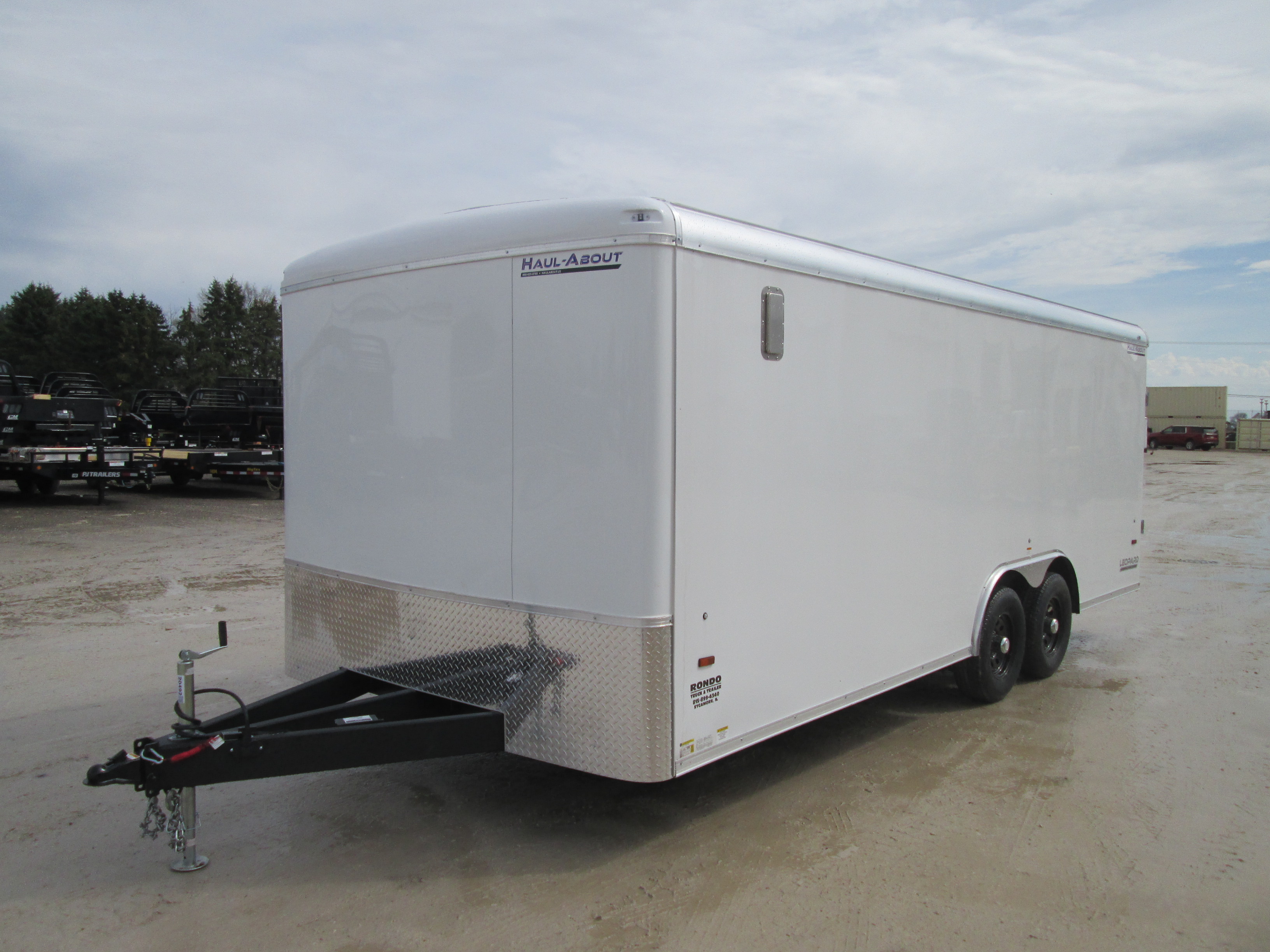 2026 Haul-About 8.5x20  Enclosed Car Hauler LPD8520TA3