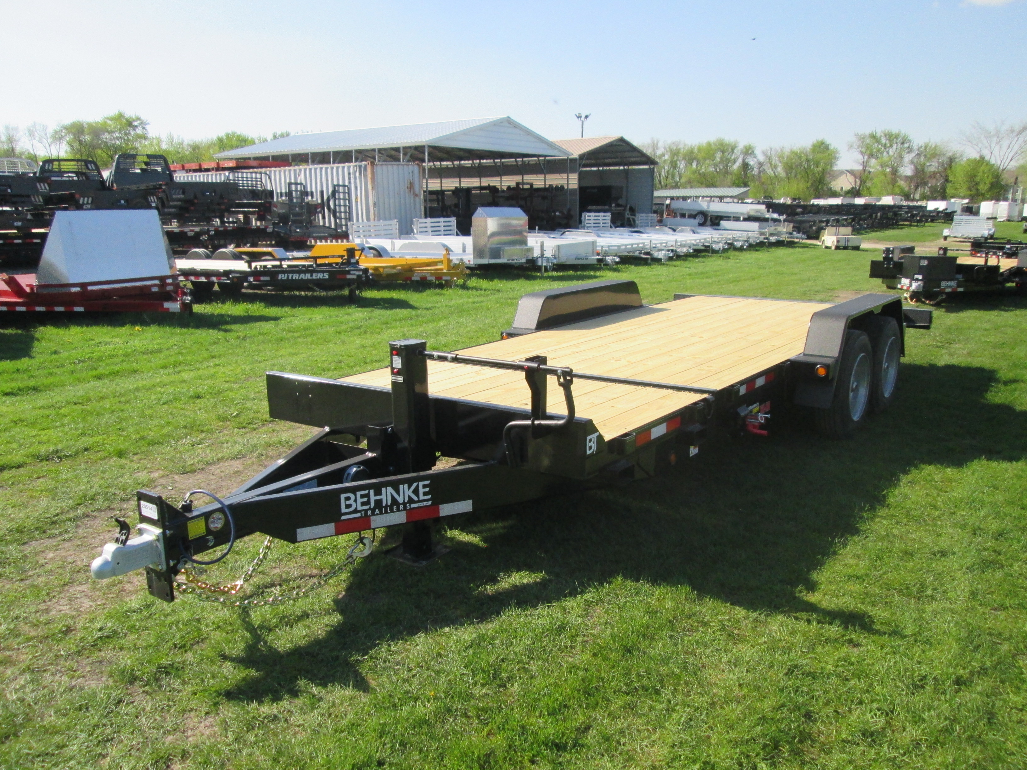 2026 Behnke Trailers 83x20  Equipment Tilt TBCT2016ET