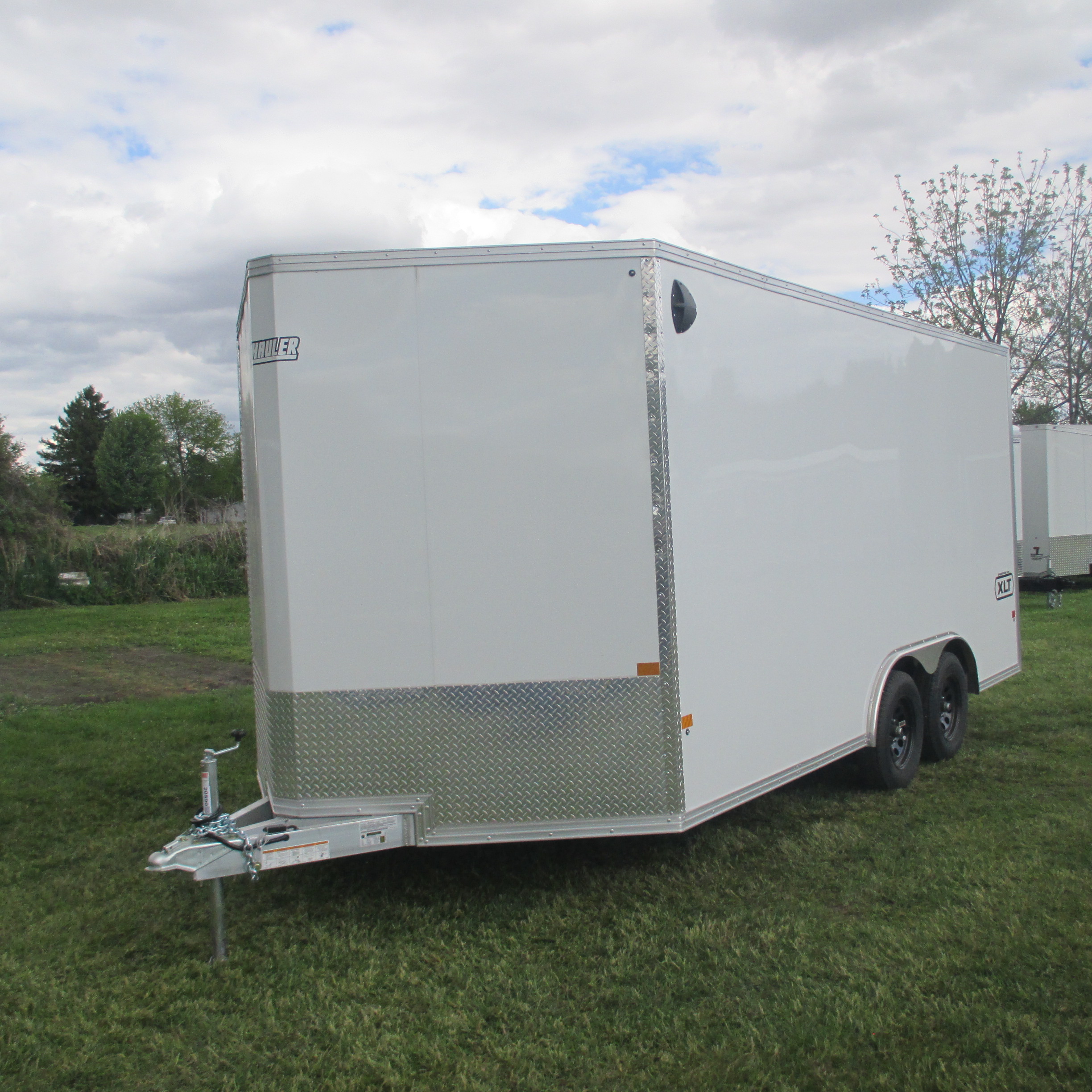 2026 EZ Hauler 8.5x16  Enclosed Car Hauler EZEC8.5X16CH-XLTP