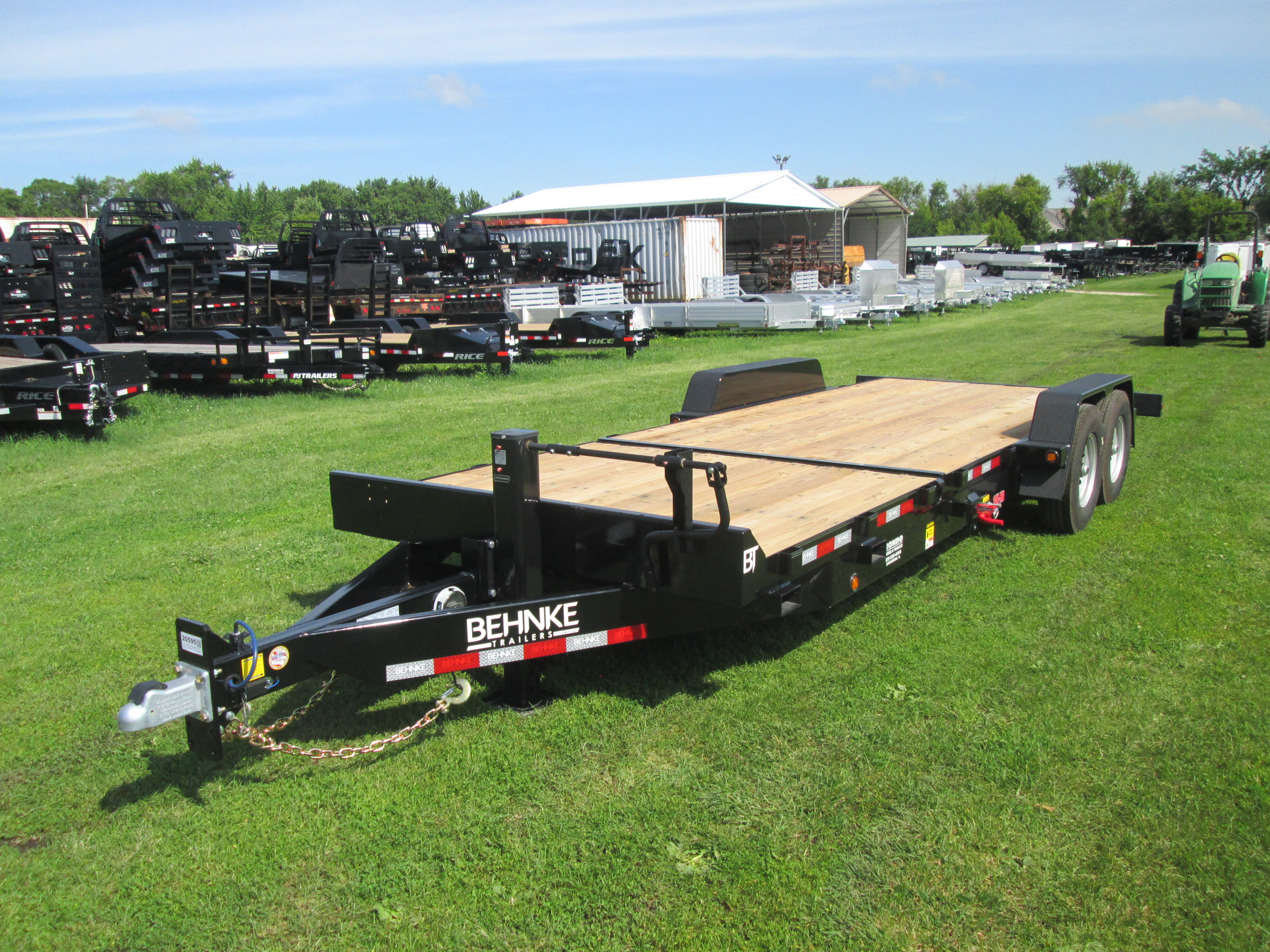 2026 Behnke Trailers 83x22  Equipment Tilt TBCT2214ET