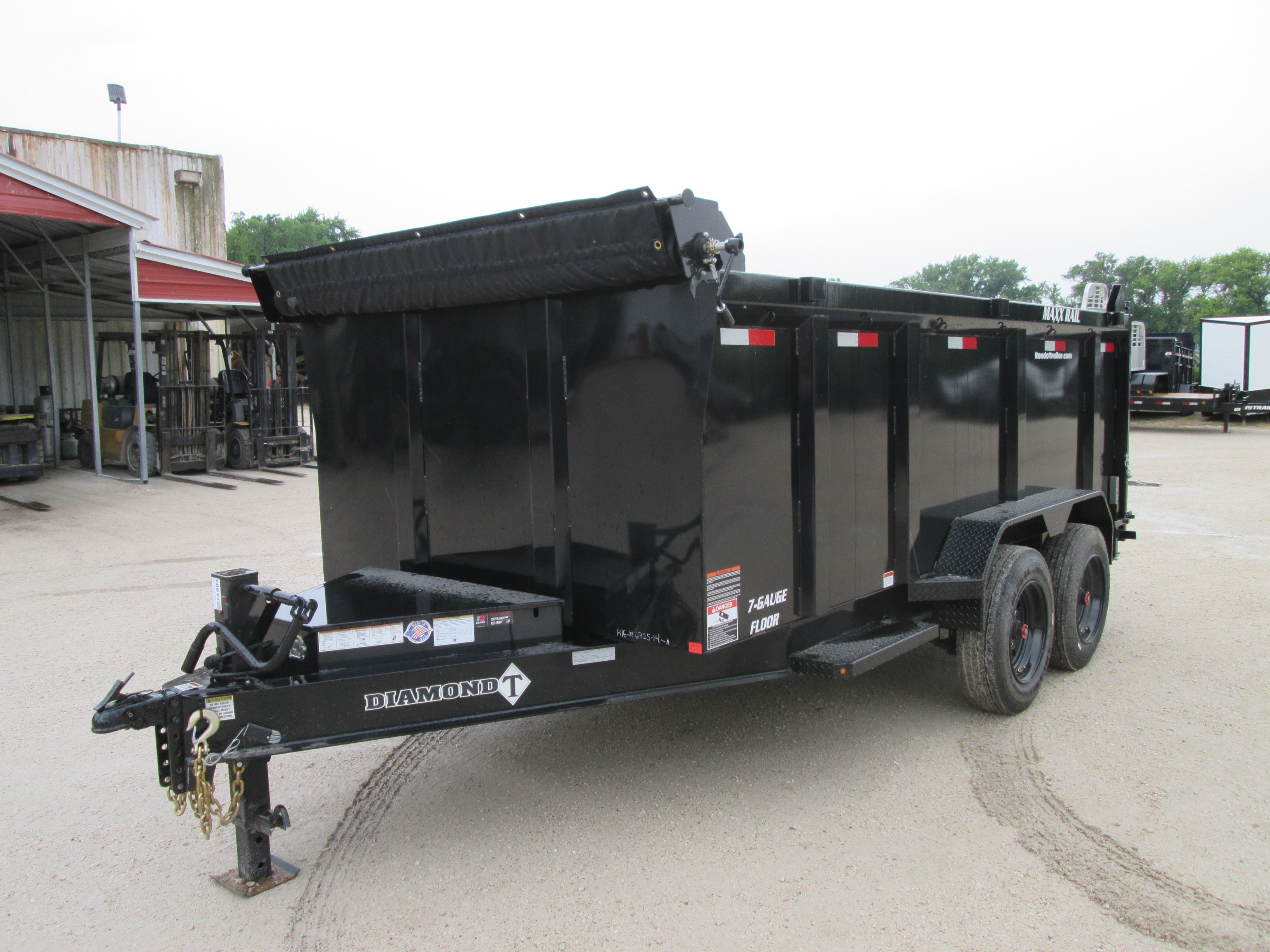 2026 Diamond T 83x14  Dump 8314DMP160-48
