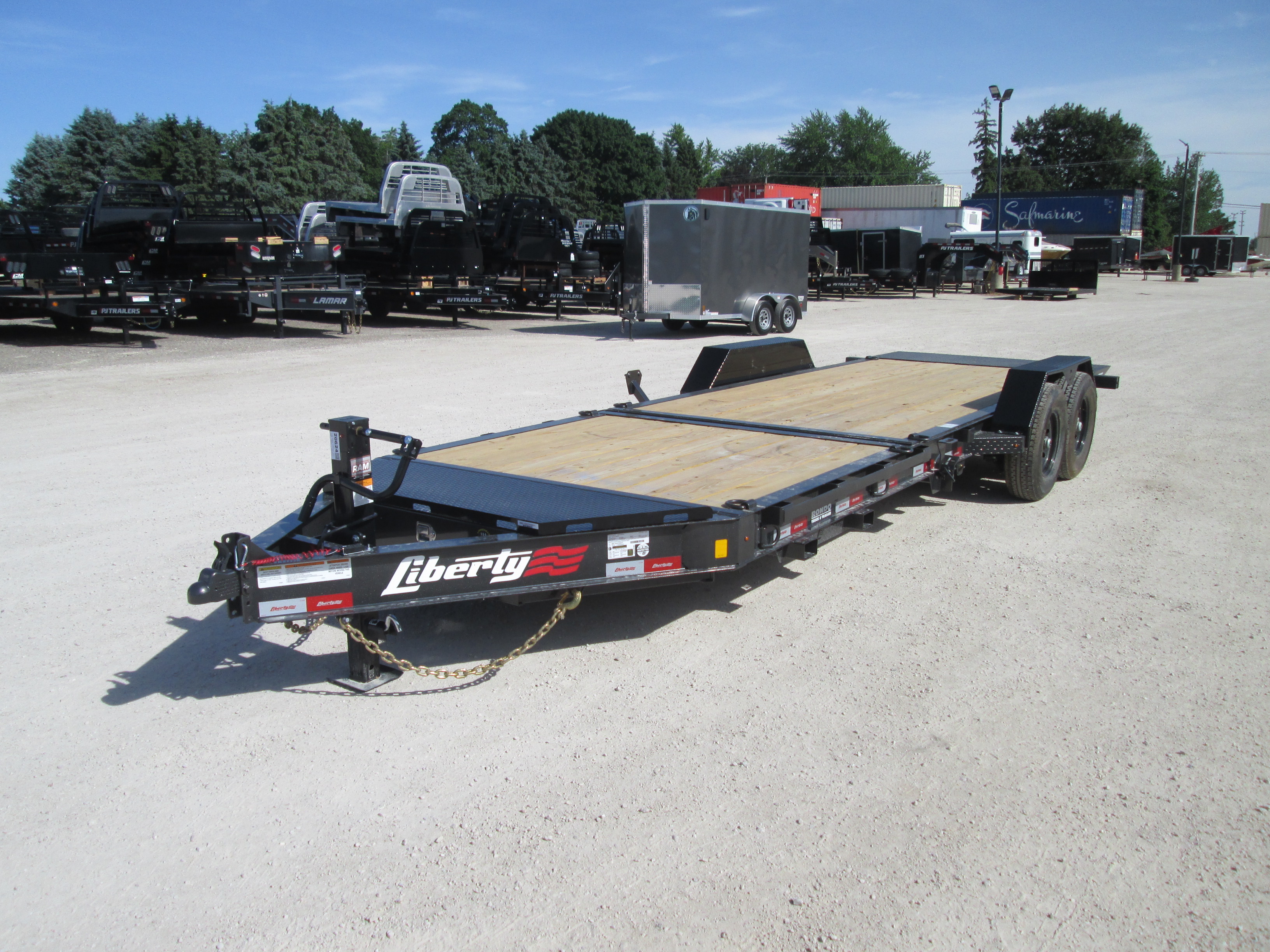 2026 Liberty 83x22  Equipment Tilt LT14K83X22SPB8WF