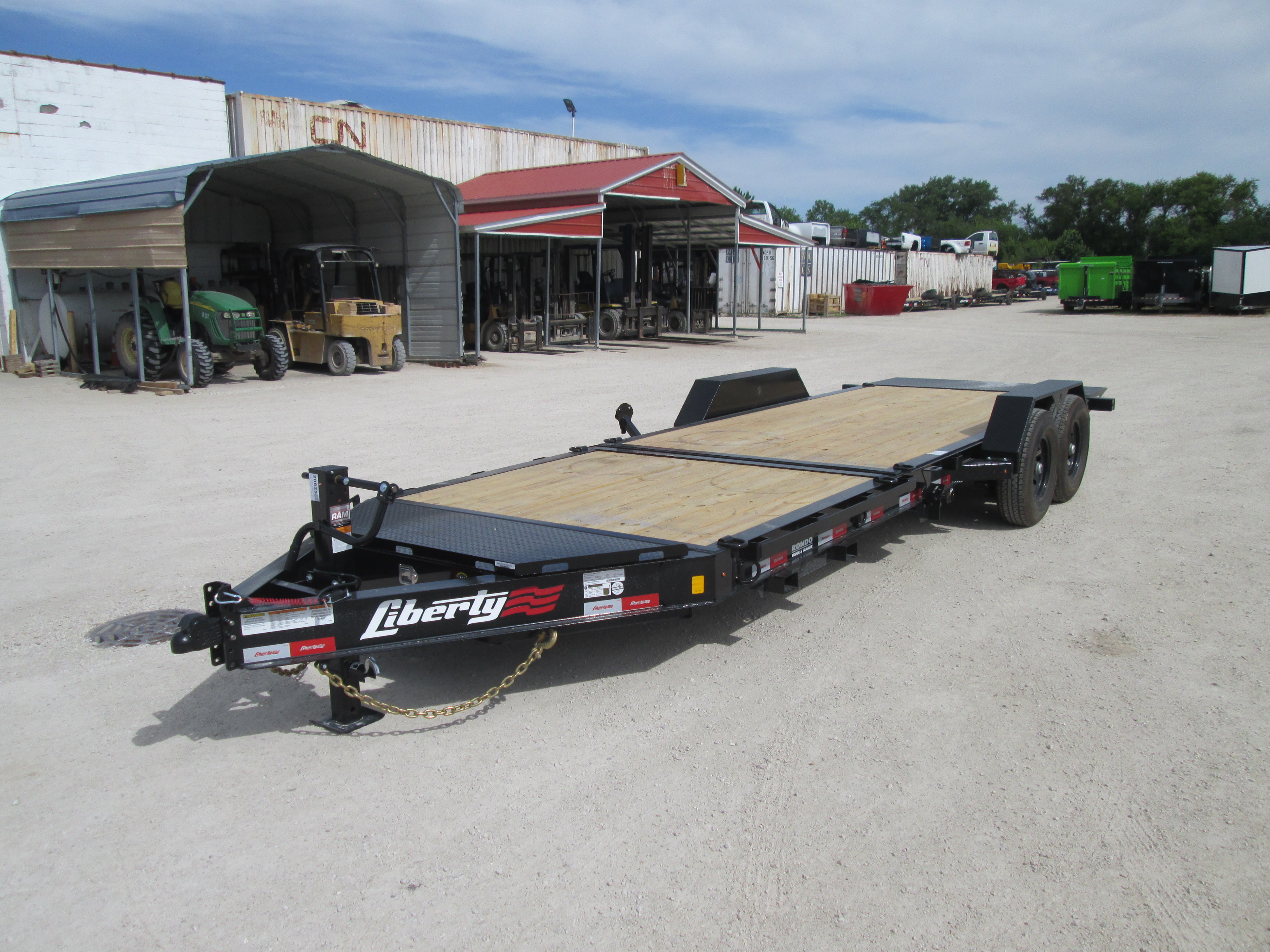2026 Liberty 83x22  Equipment Tilt LT14K83X22SPB8WF